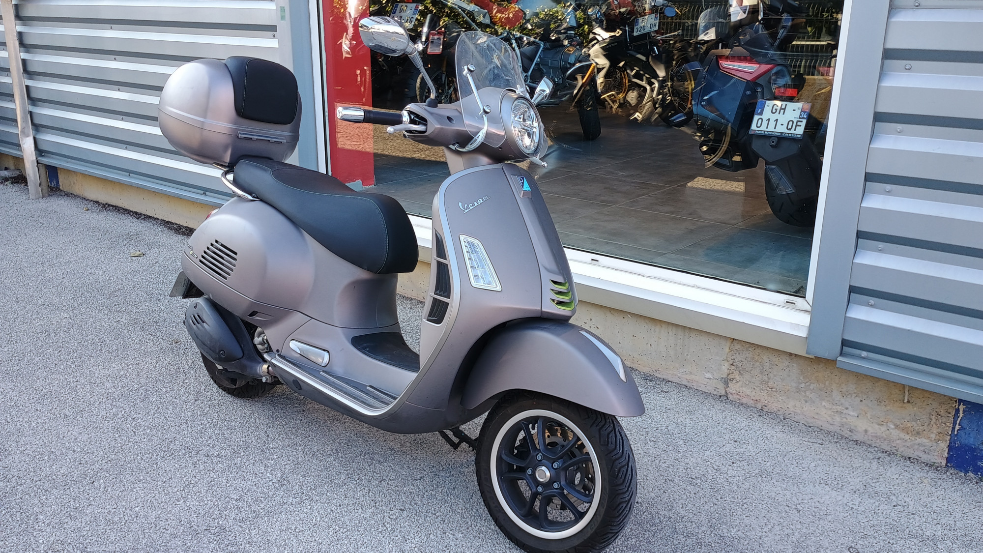 PIAGGIO VESPA SS 300