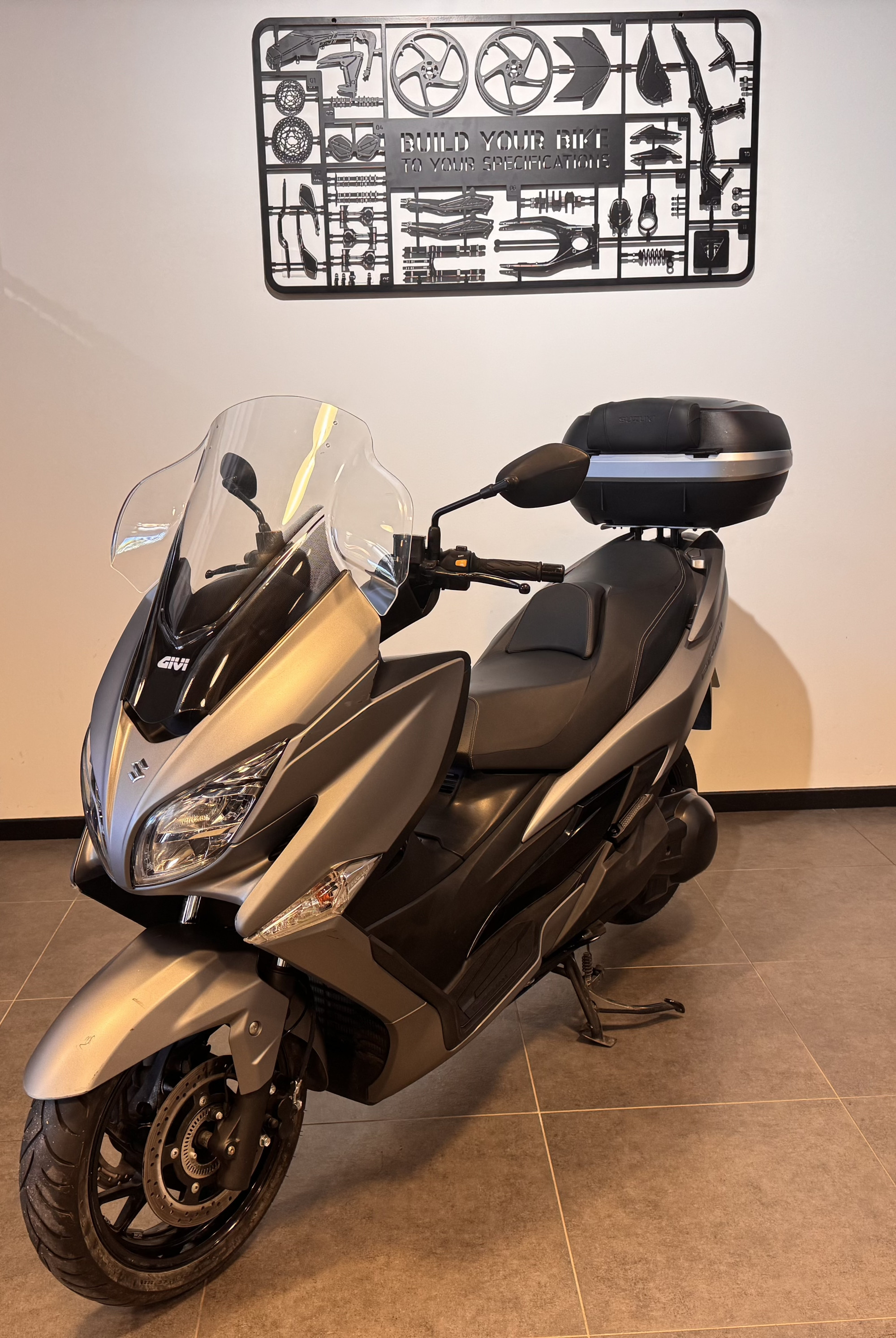 SUZUKI BURGMAN 400
