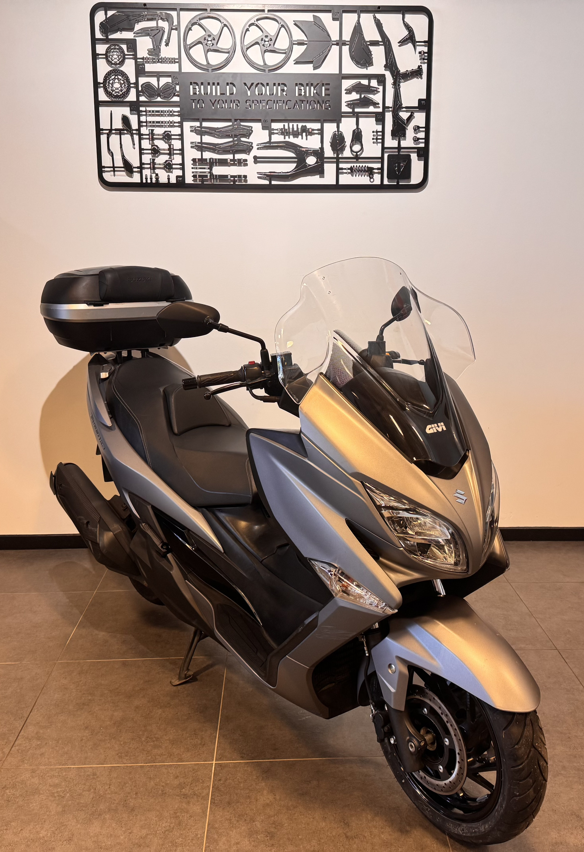 SUZUKI BURGMAN 400