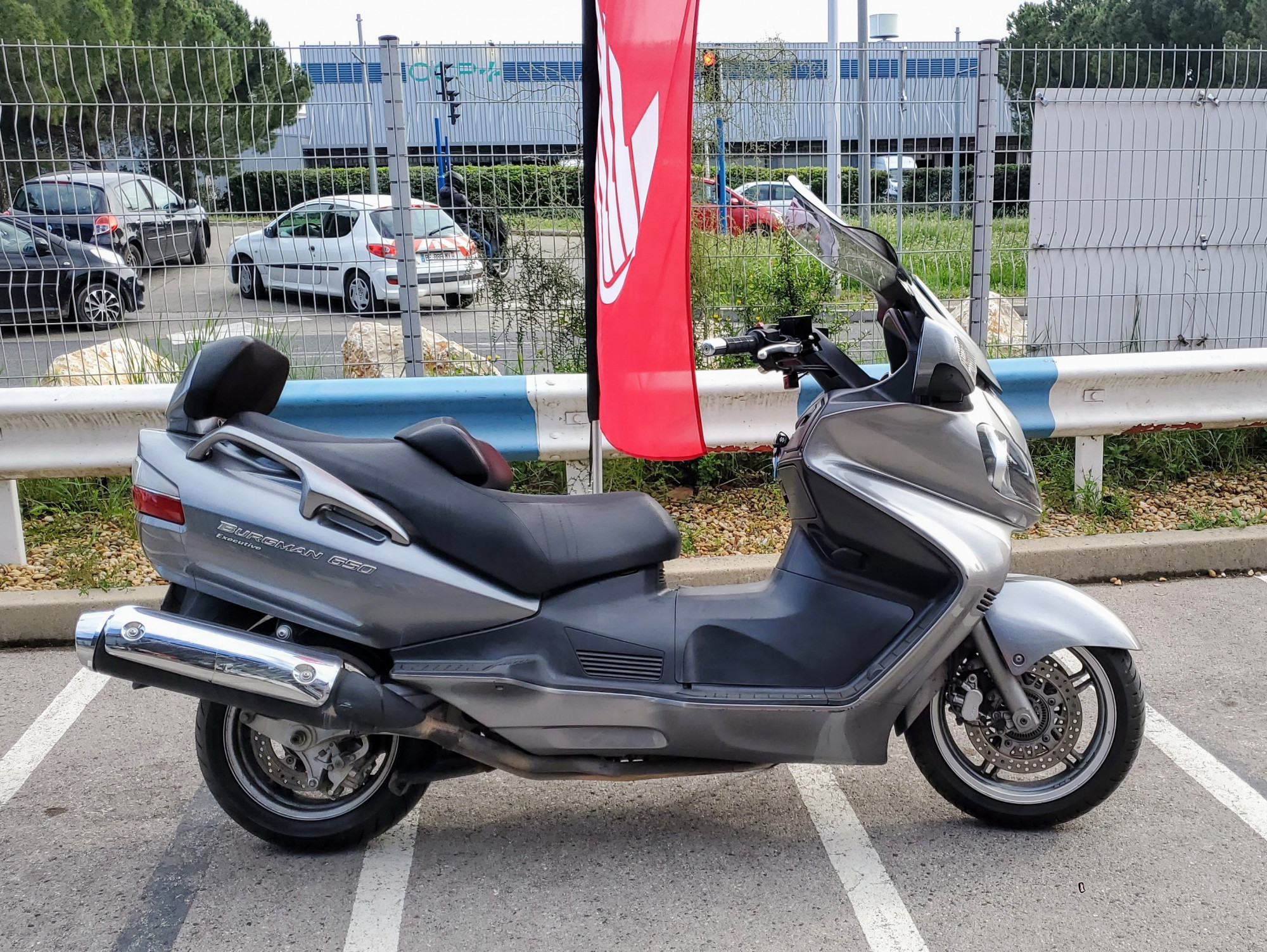 SUZUKI BURGMAN 650