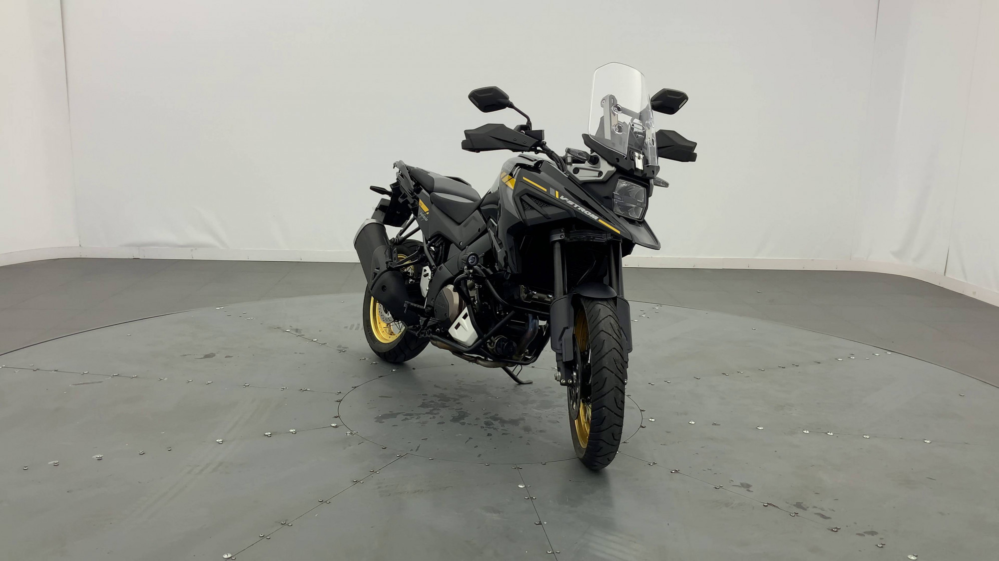 SUZUKI DL 1050 V-STROM XT