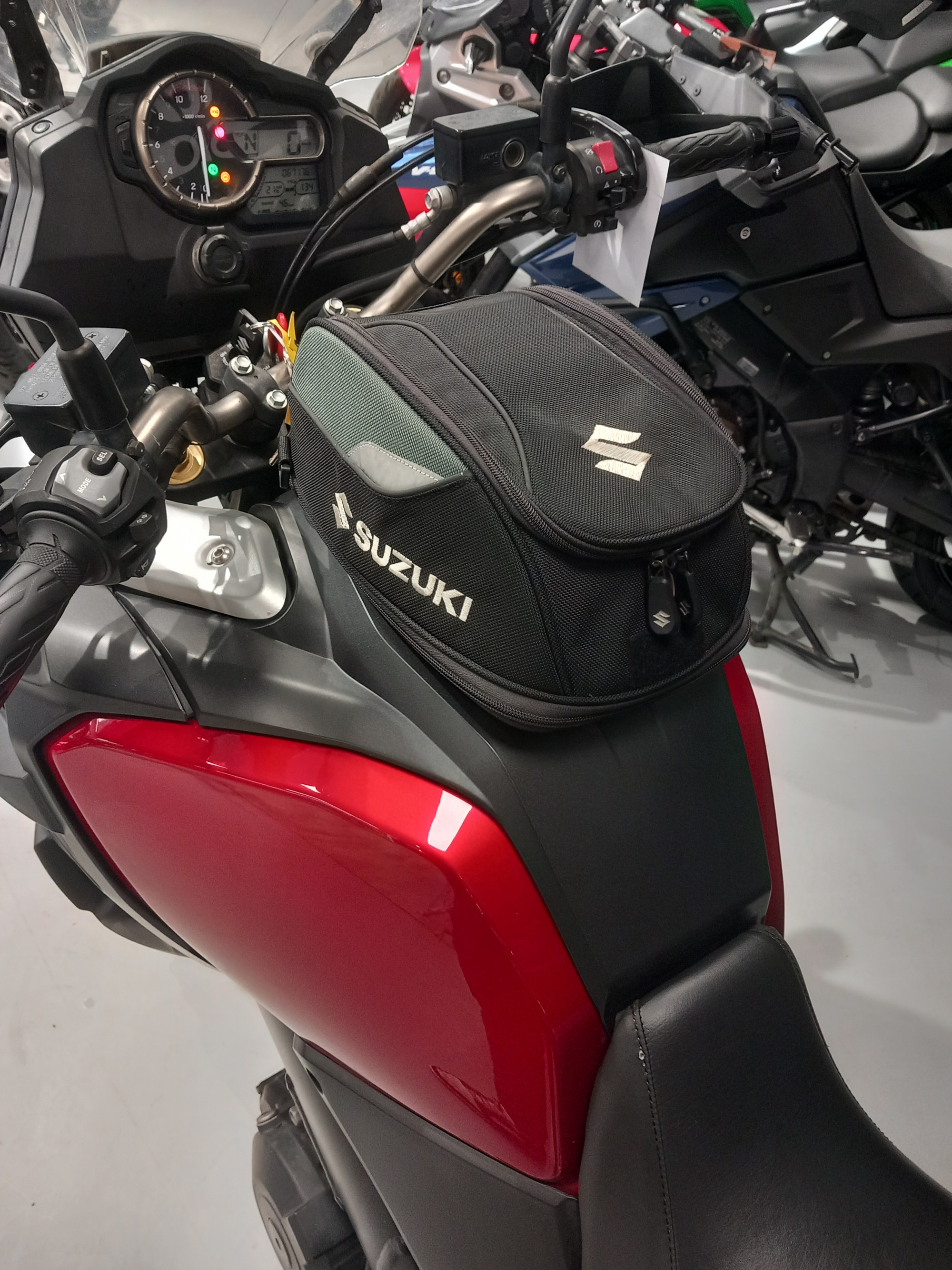 SUZUKI DL V-STROM 1000