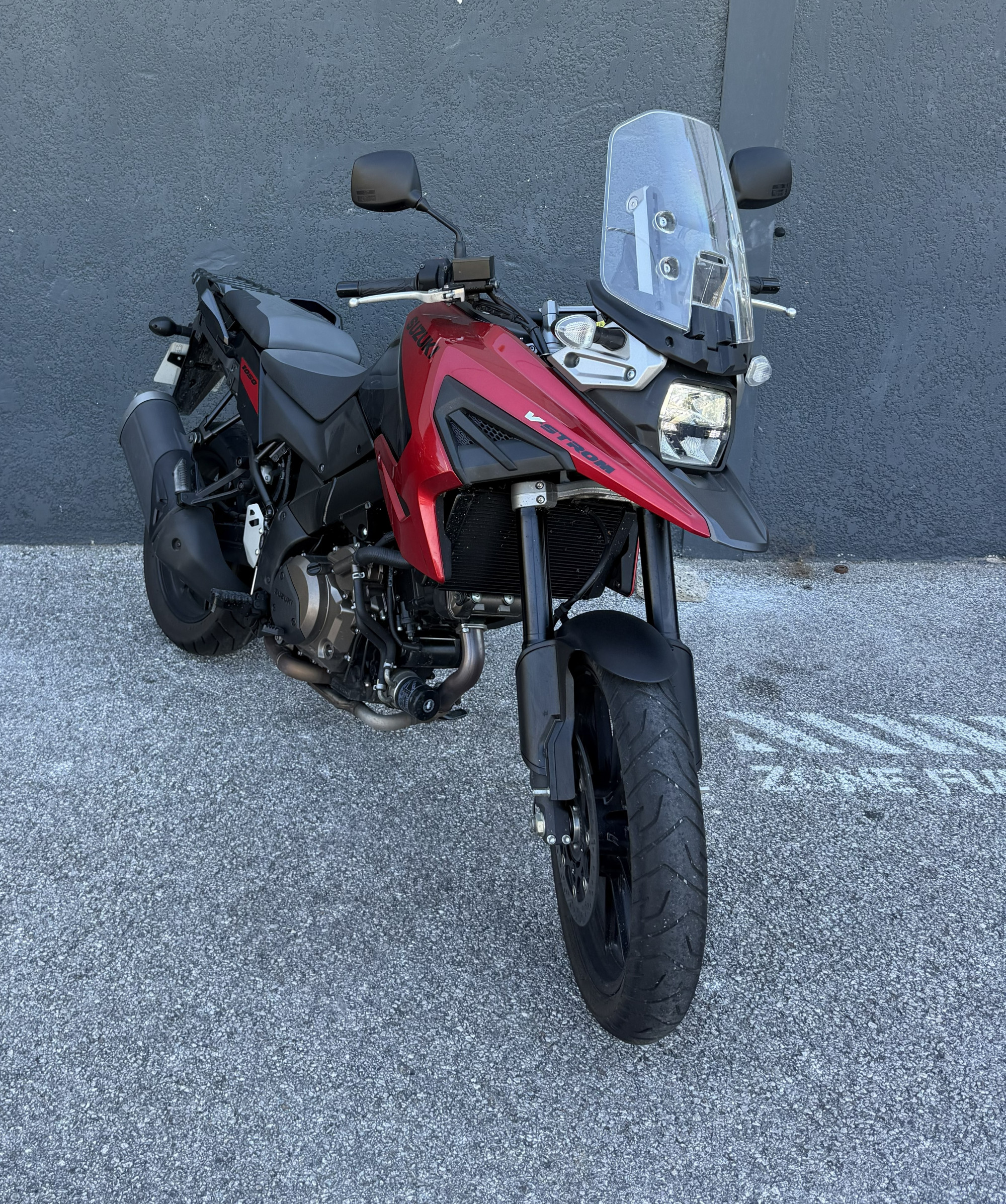 SUZUKI DL V-STROM 1050