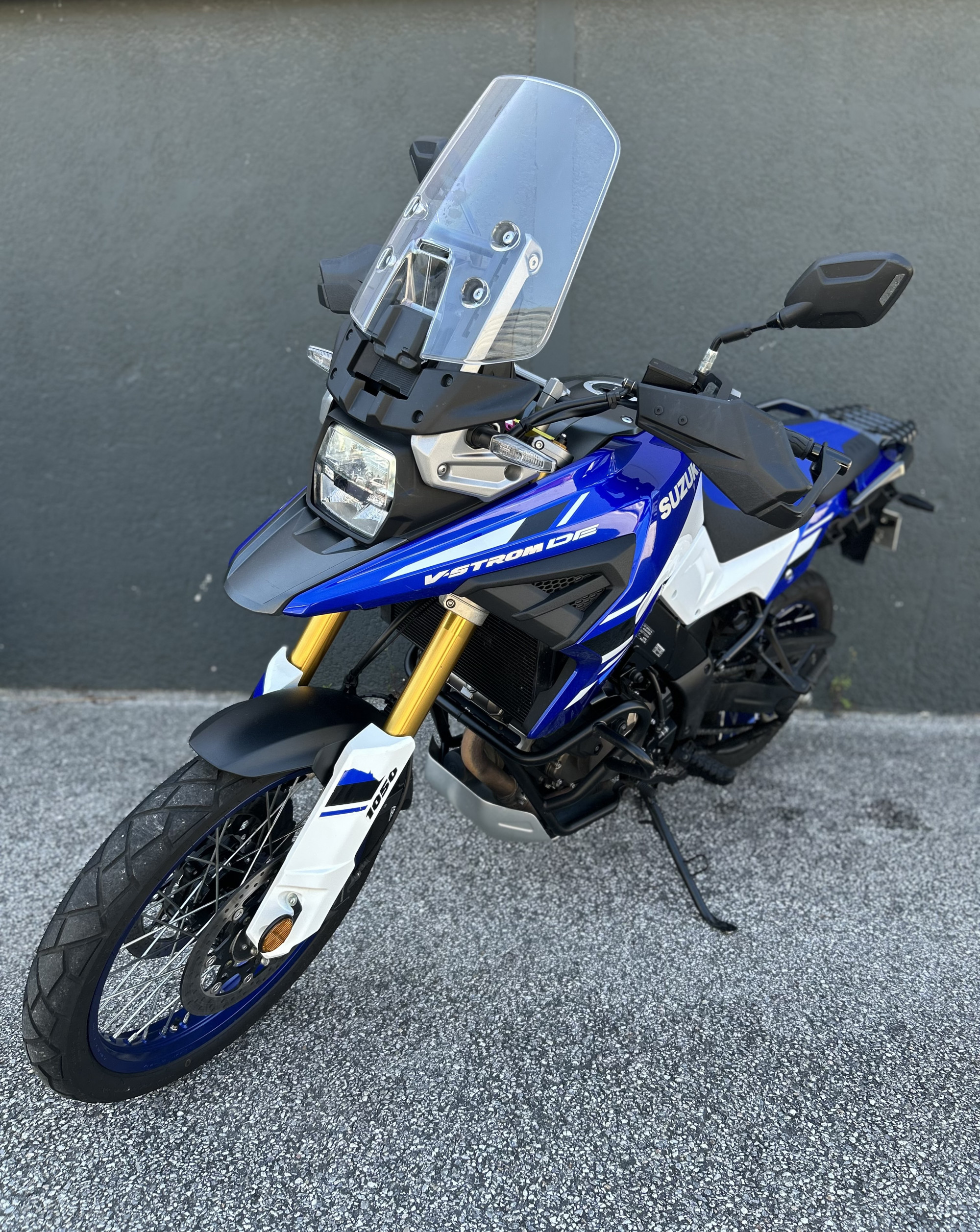 SUZUKI DL V-STROM 1050DE