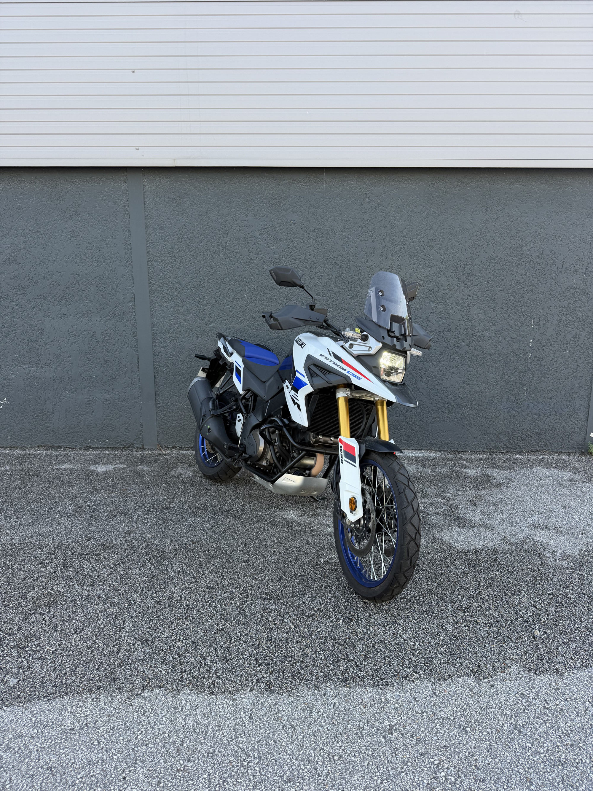 SUZUKI DL V-STROM 1050DE