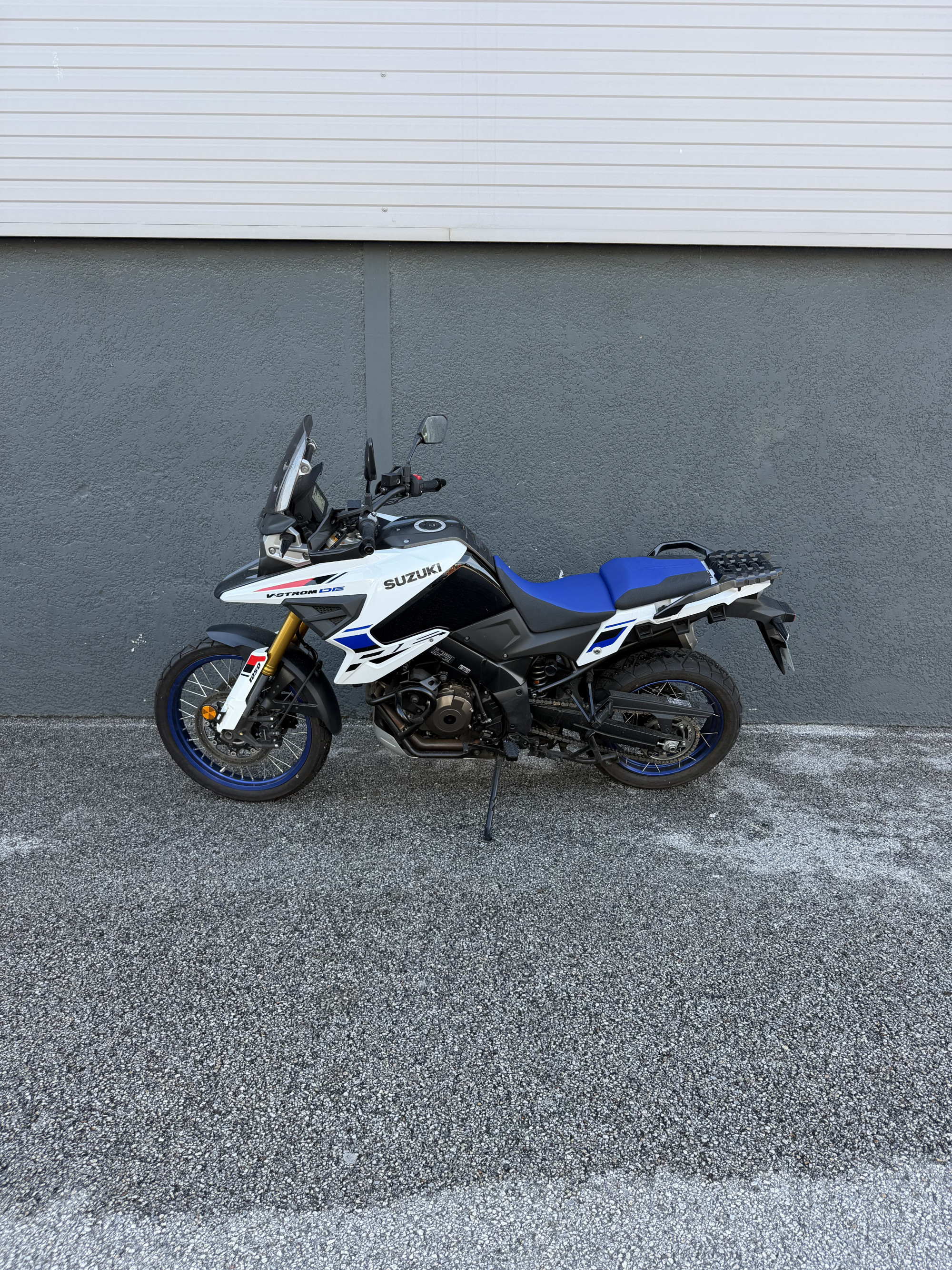 SUZUKI DL V-STROM 1050DE