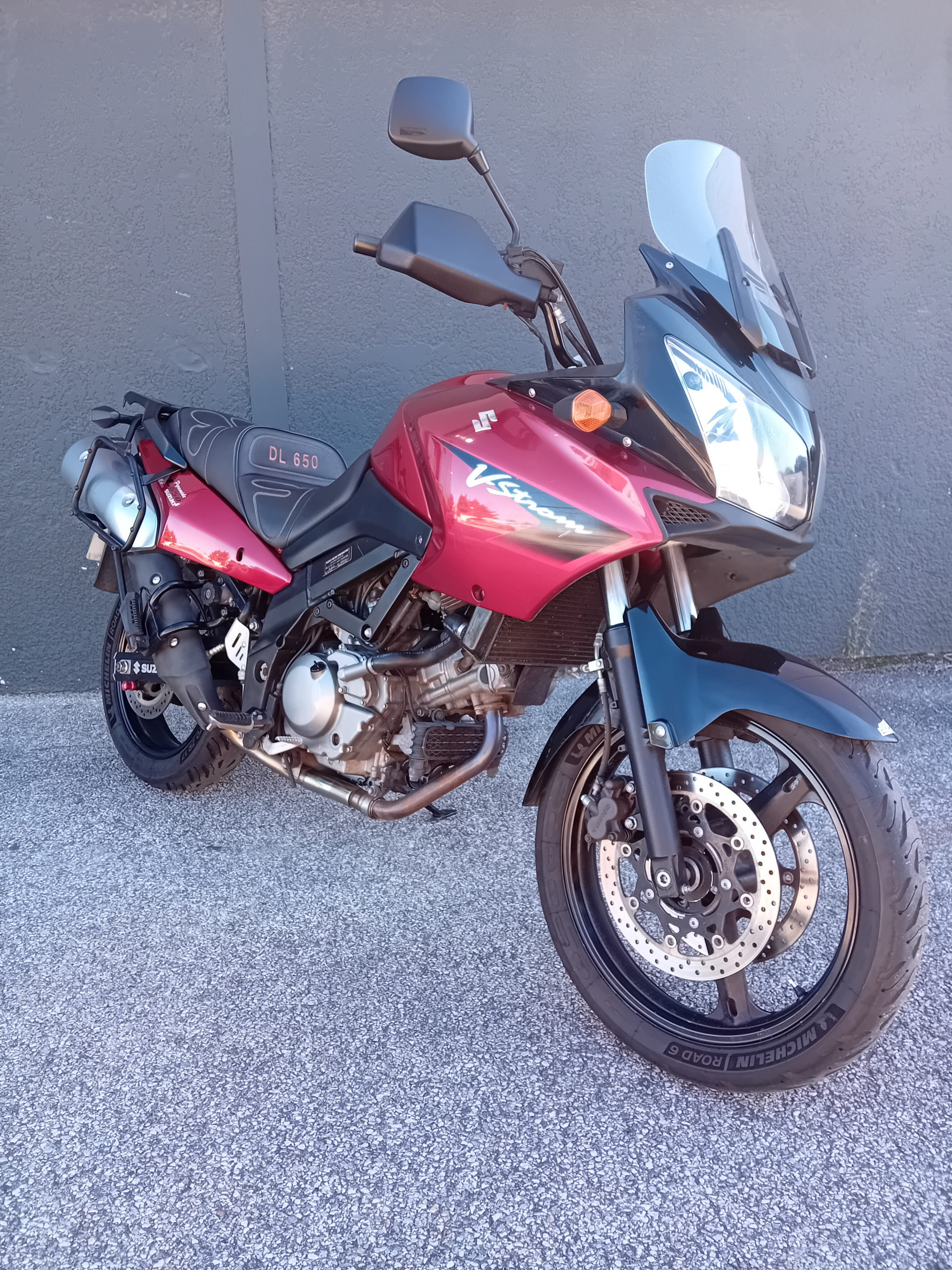 SUZUKI DL V-STROM 650