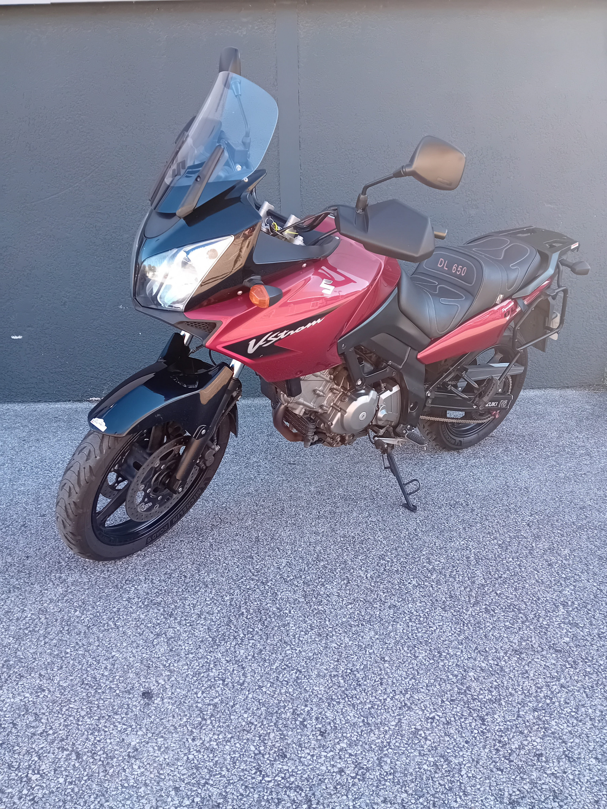 SUZUKI DL V-STROM 650