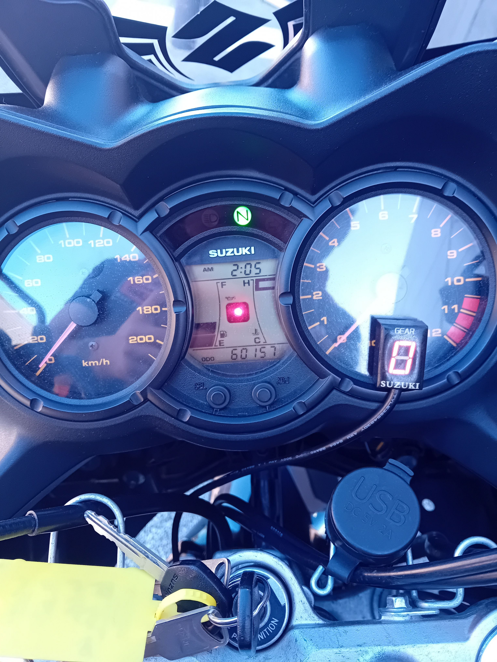 SUZUKI DL V-STROM 650