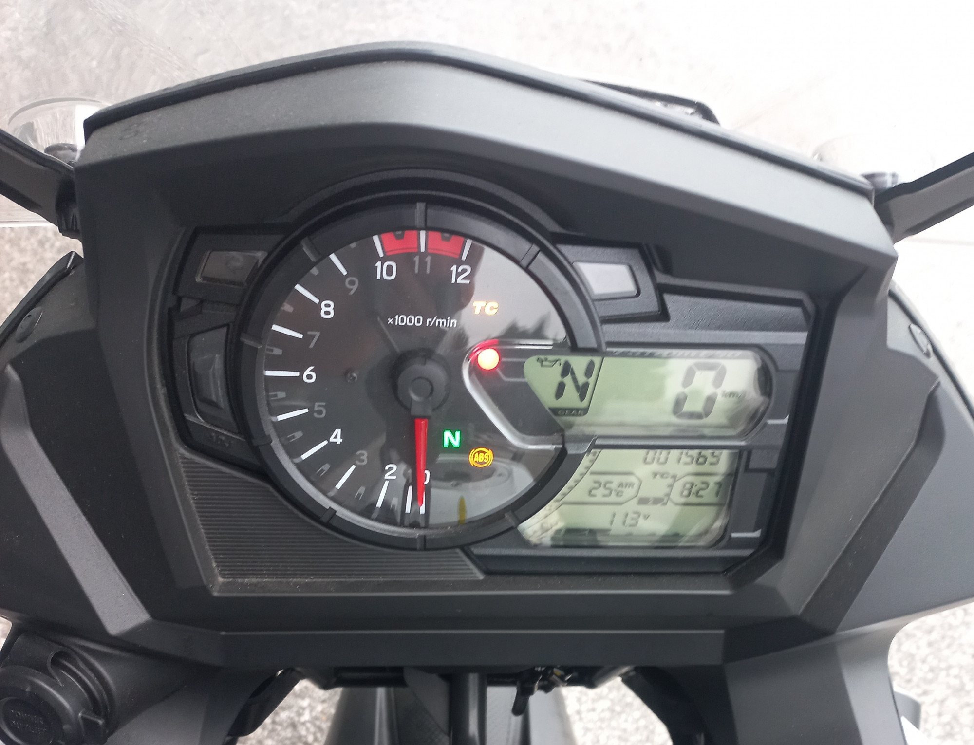 SUZUKI DL V-STROM 650A