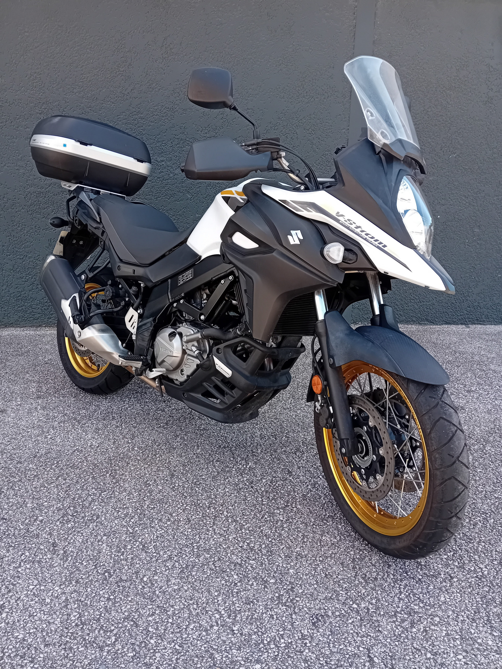 SUZUKI DL V-STROM 650XT