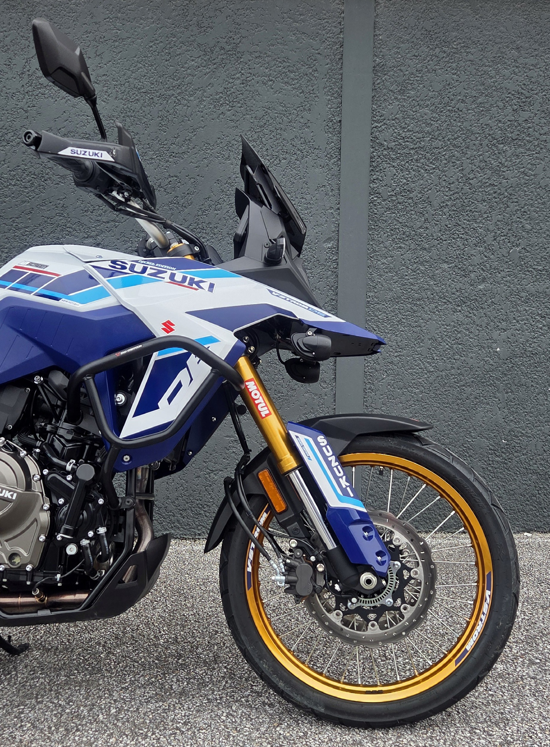 SUZUKI DL V-STROM 800DE