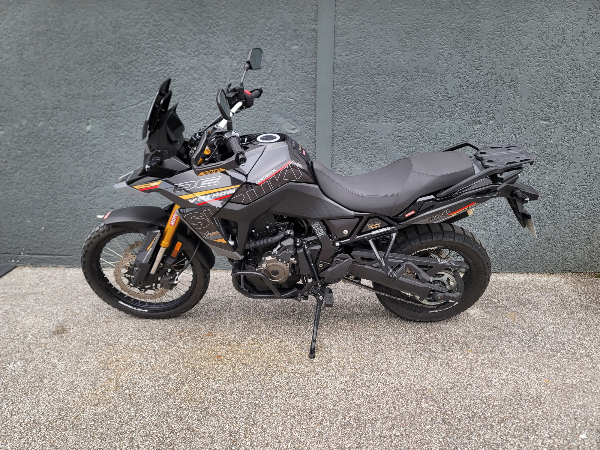 SUZUKI DL V-STROM 800DE