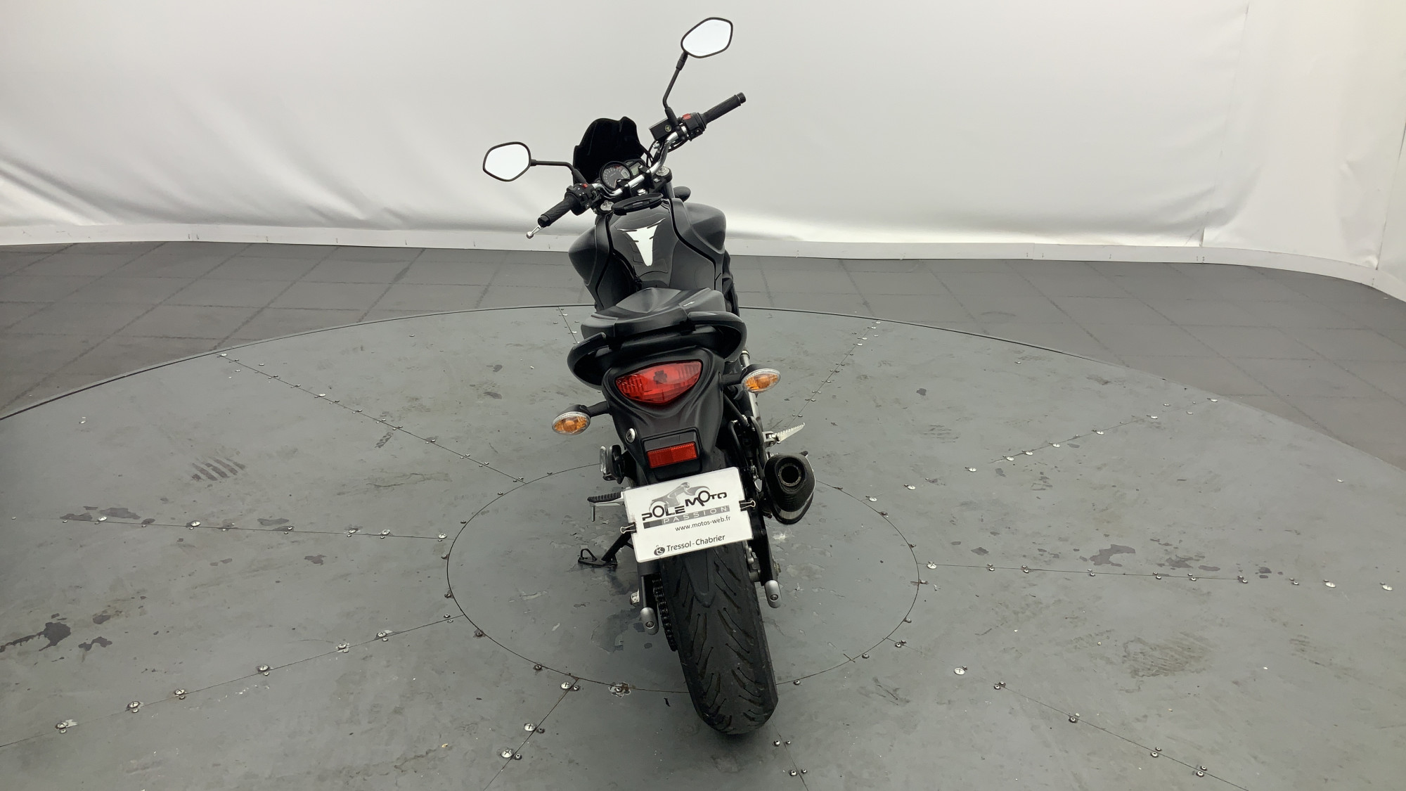 SUZUKI GLADIUS 650