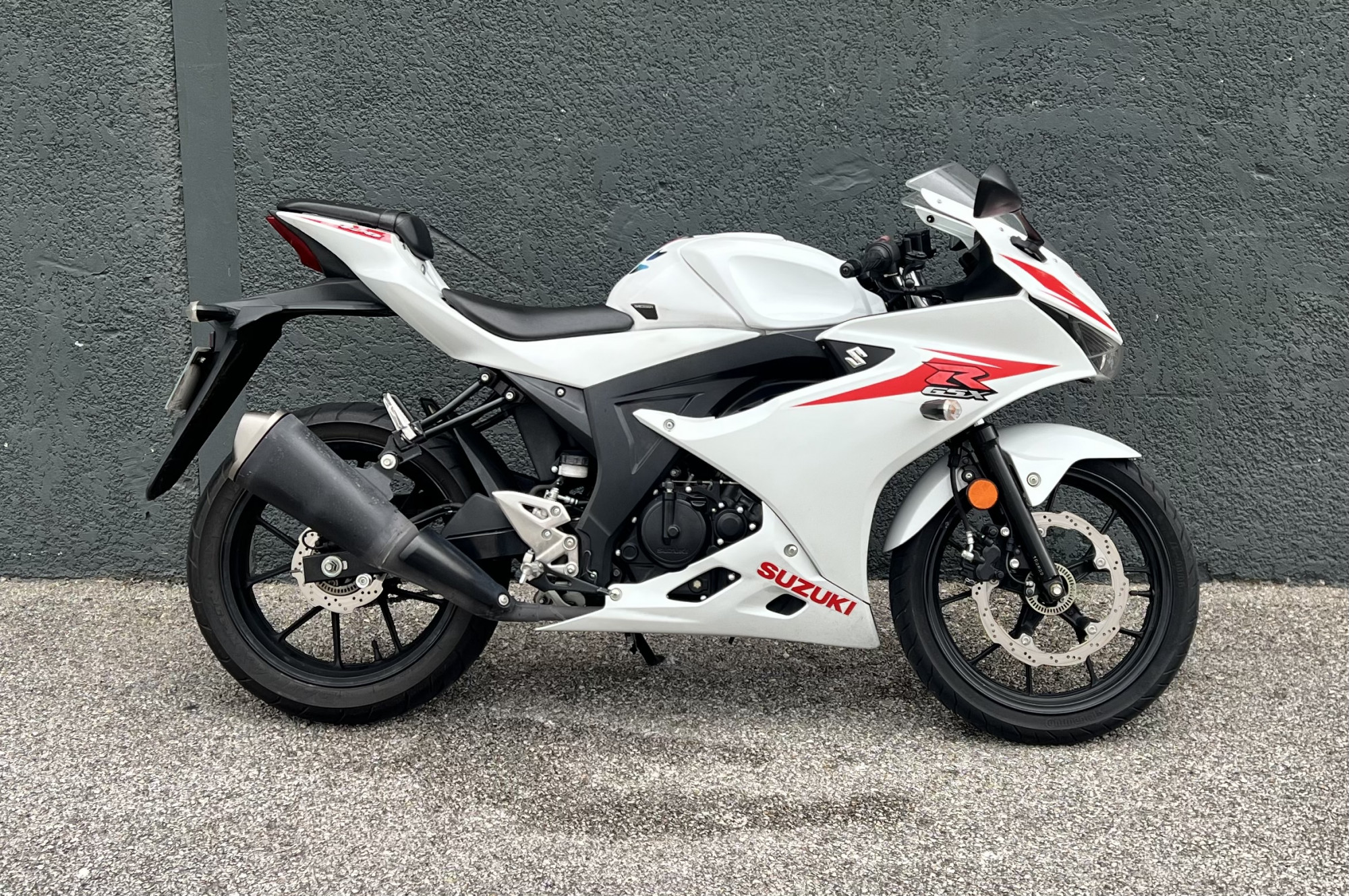 SUZUKI GSX-R 125