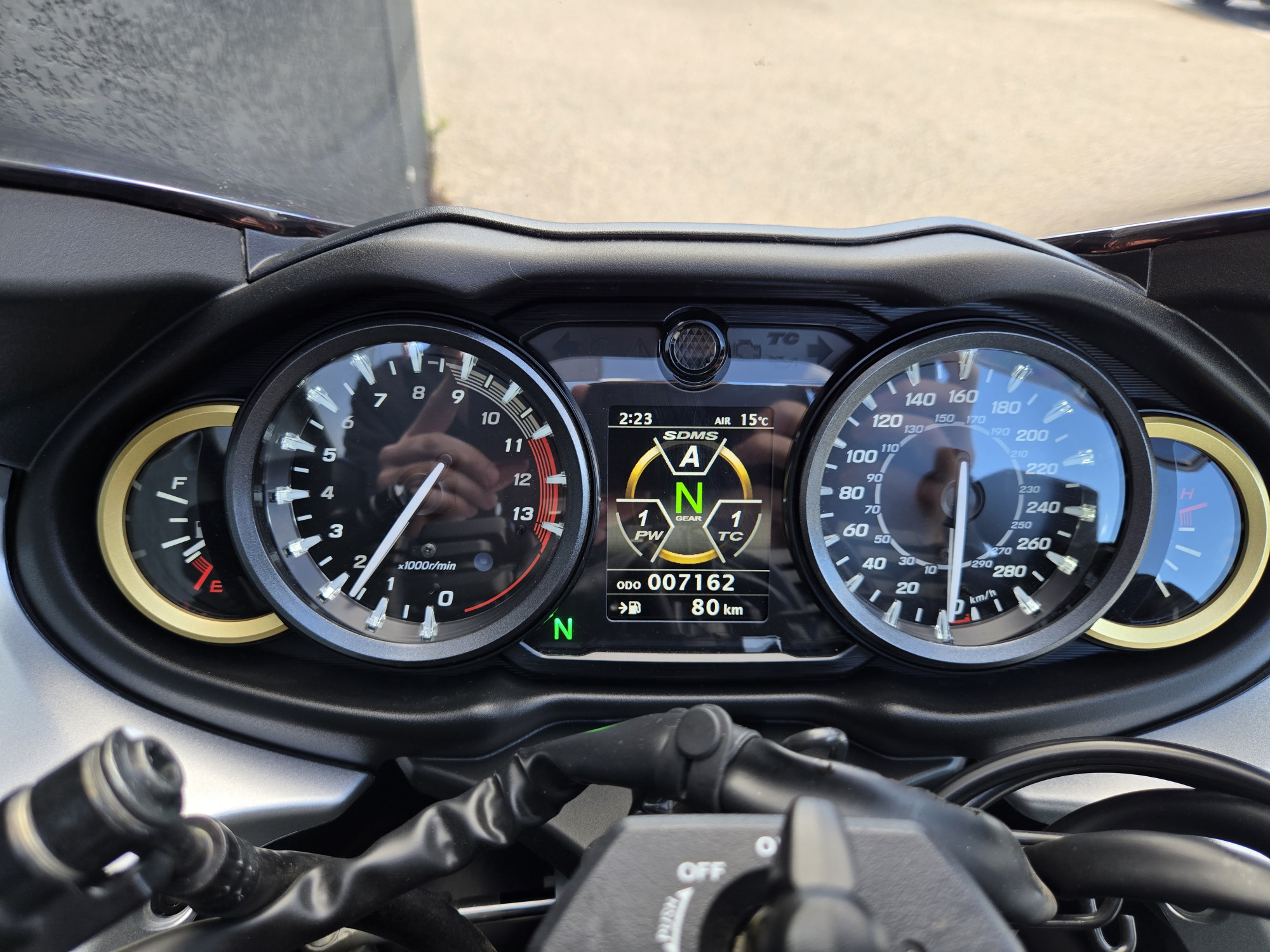 SUZUKI GSX-R 1300 HAYABUSA