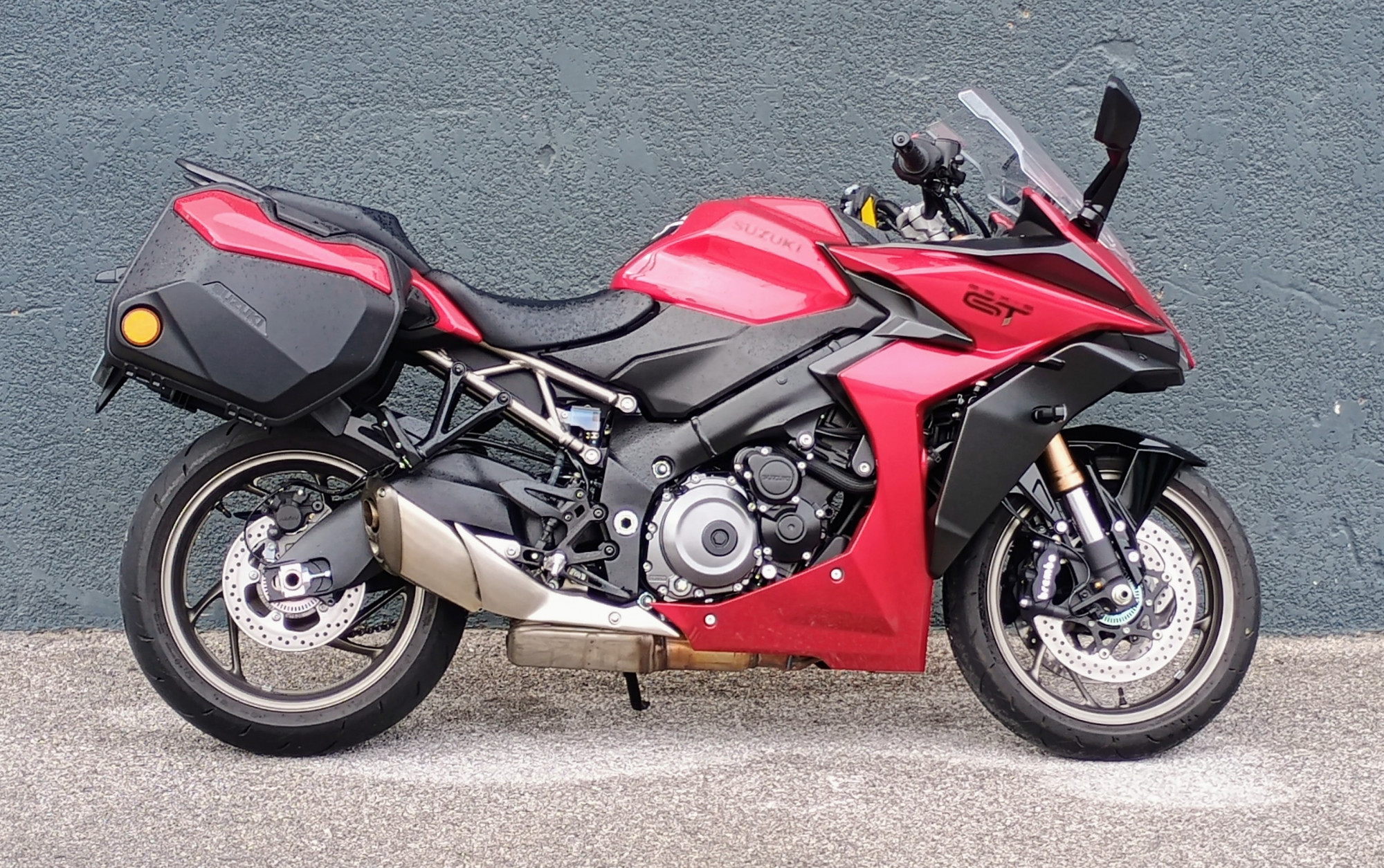 SUZUKI GSX-S 1000 GT