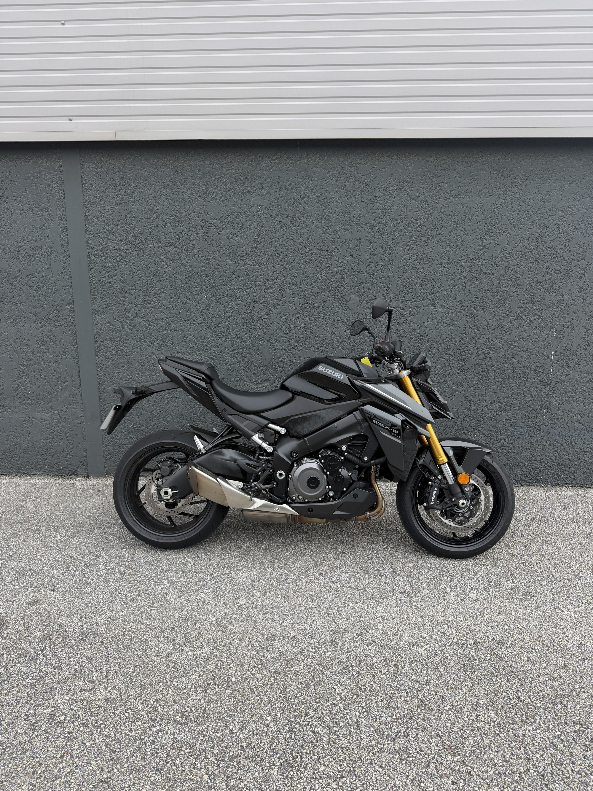 SUZUKI GSX-S 1000