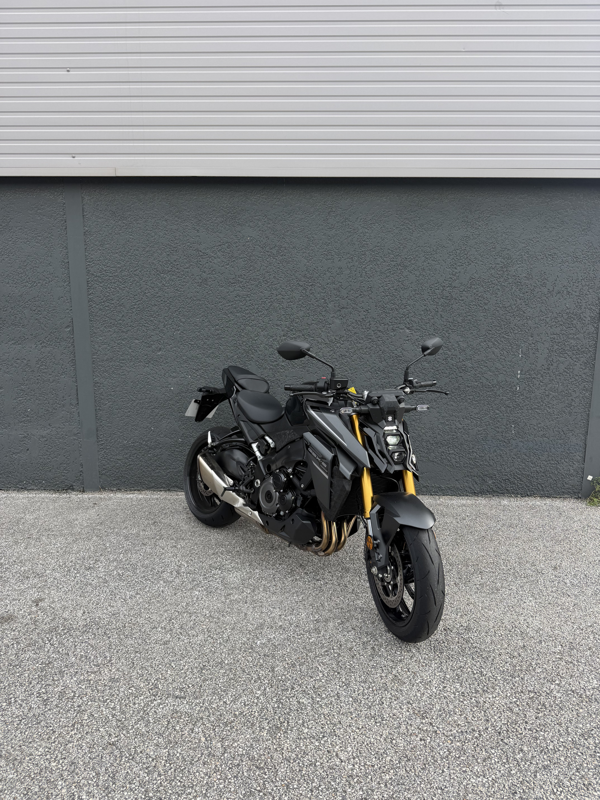 SUZUKI GSX-S 1000