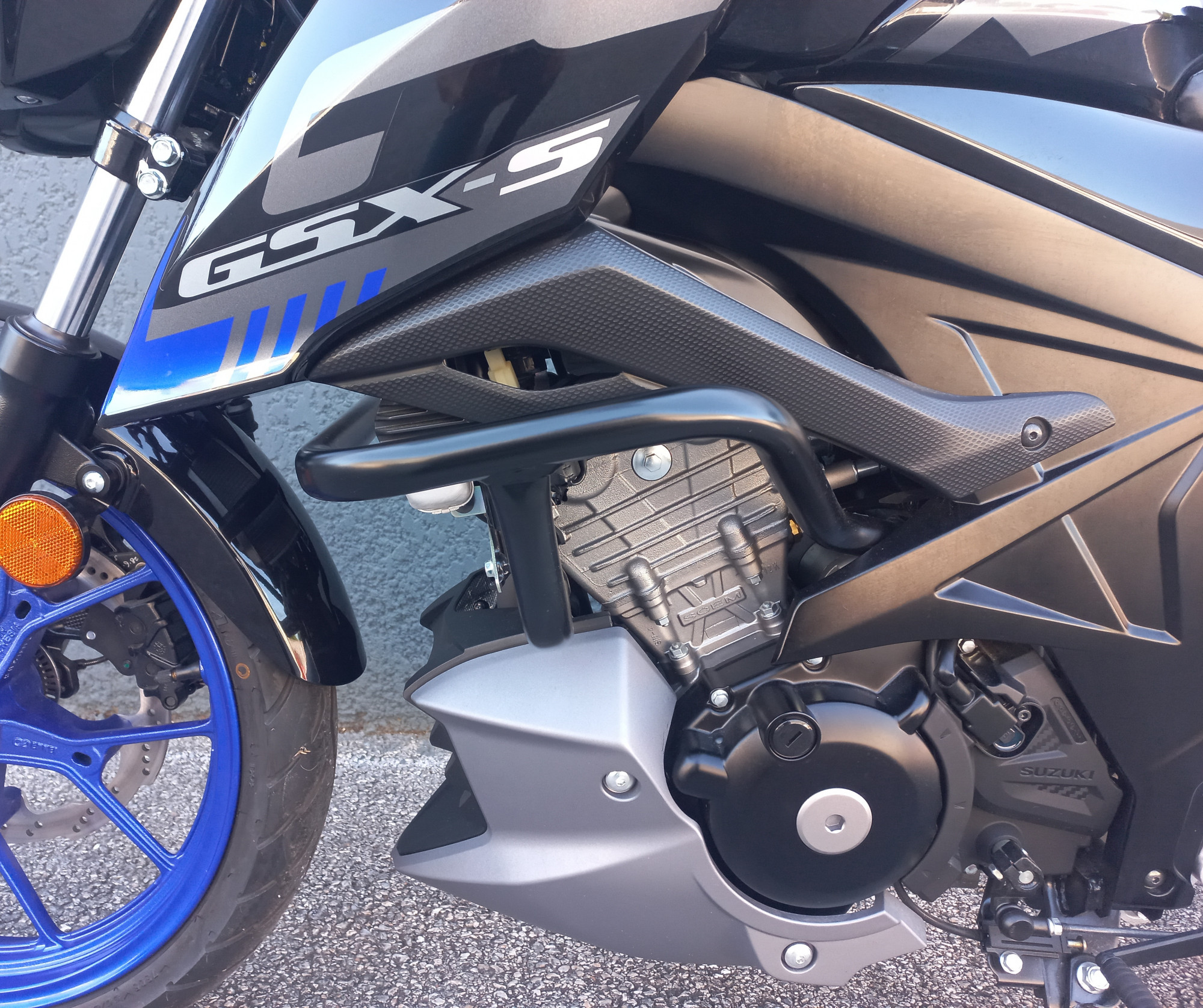 SUZUKI GSX-S 125 ABS