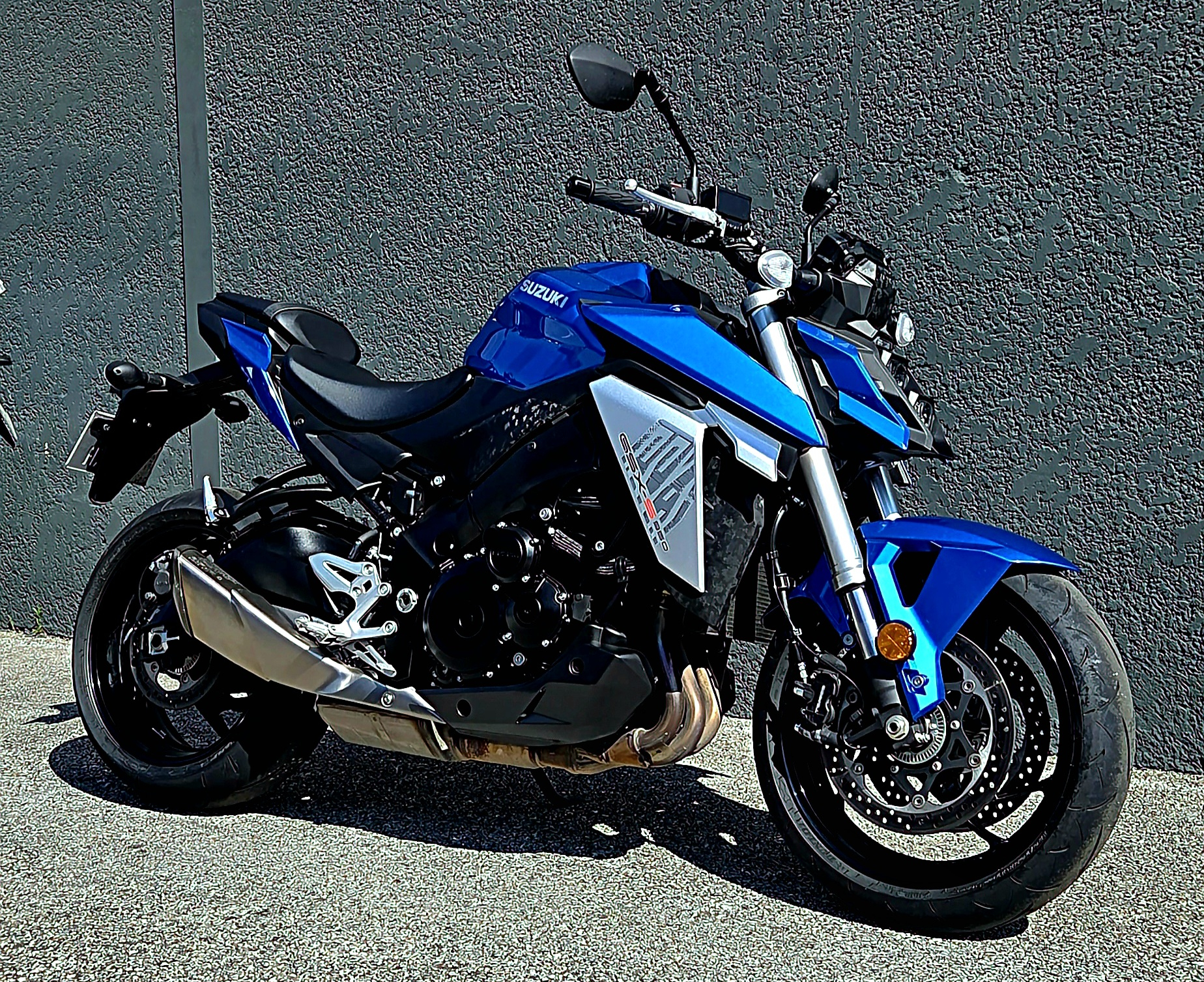SUZUKI GSX-S 950