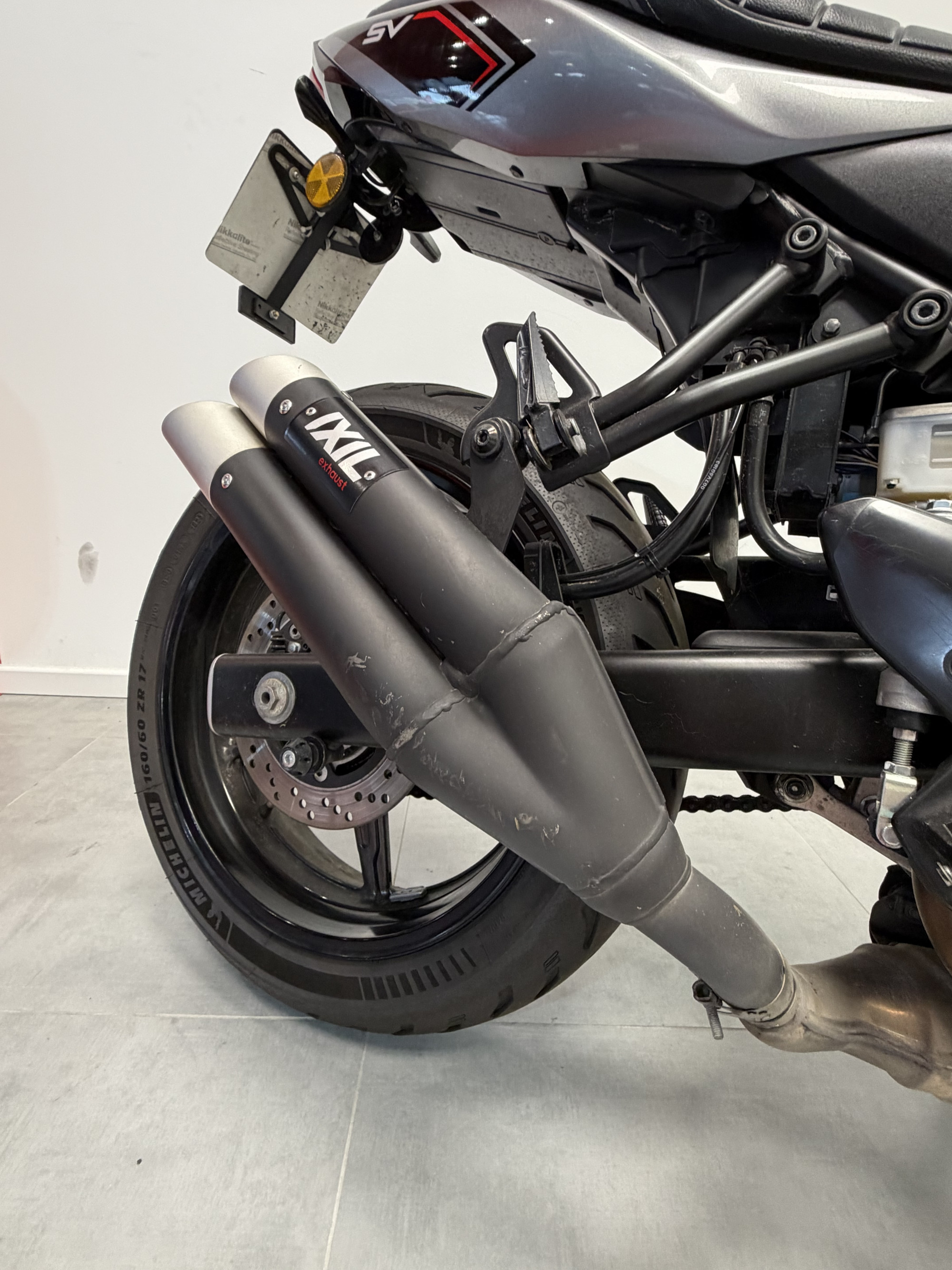 SUZUKI SV 650 X