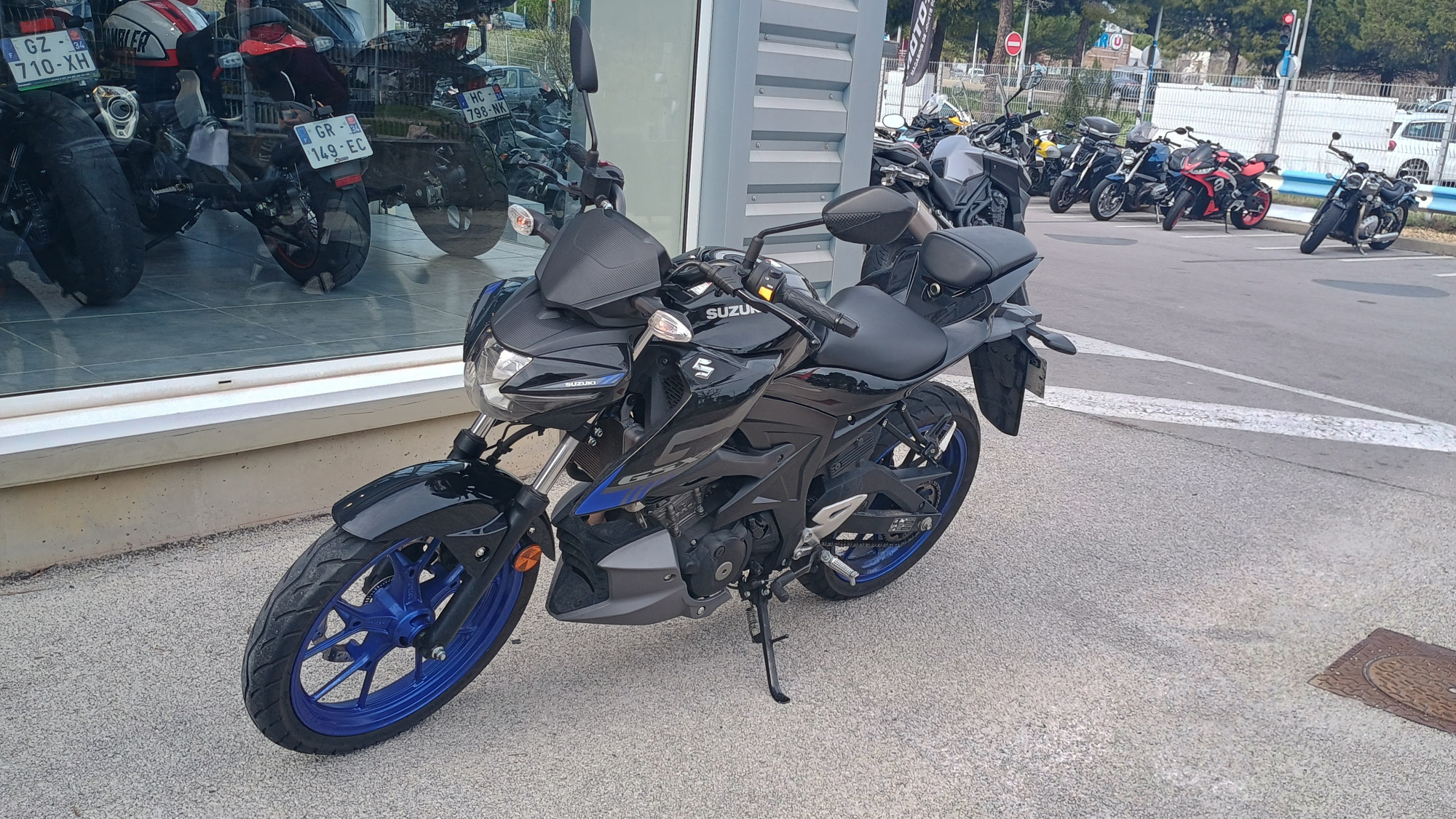SUZUKI GSX-S 125 ABS