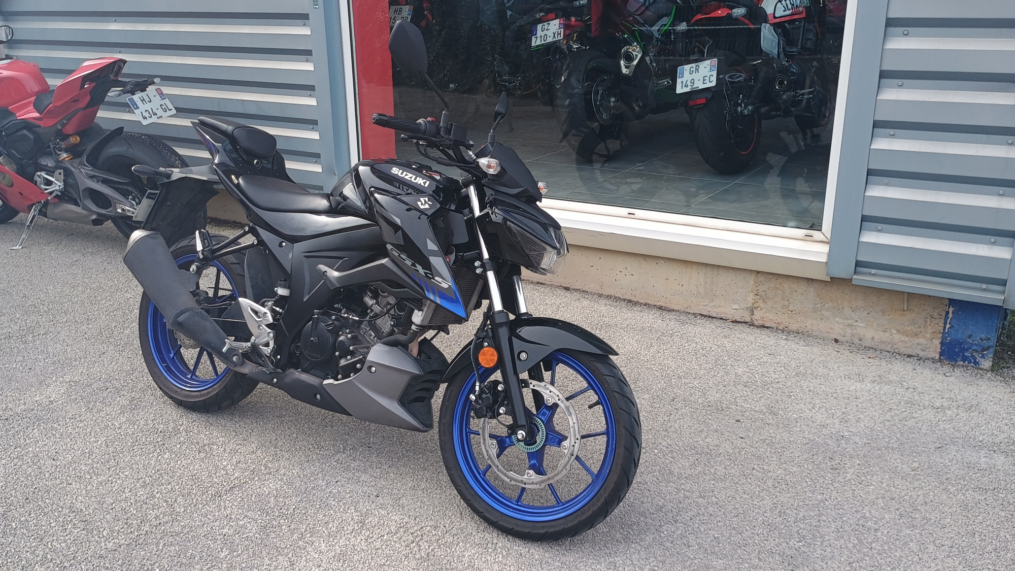 SUZUKI GSX-S 125 ABS