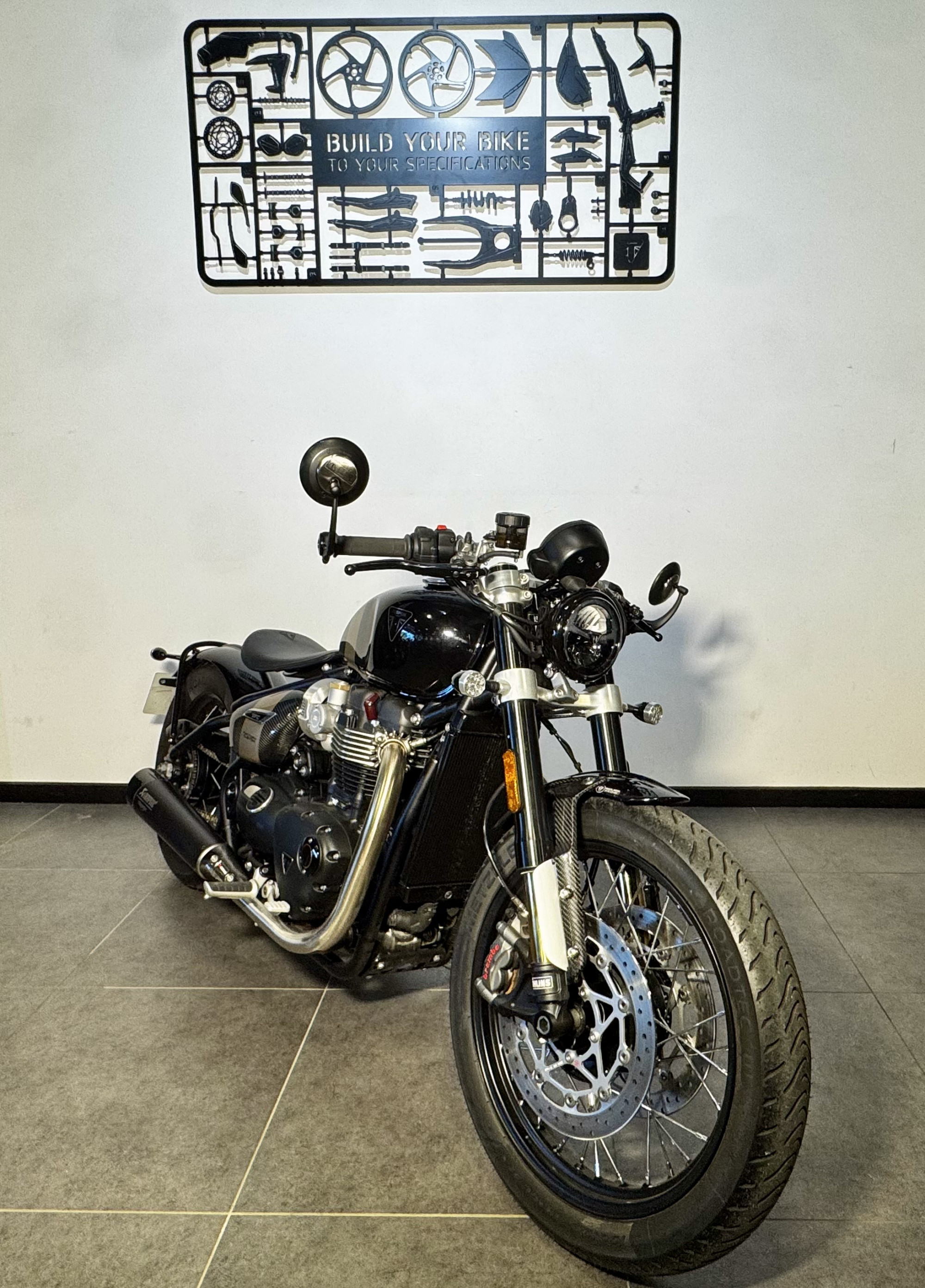 TRIUMPH BONNEVILLE BOBBER TFC