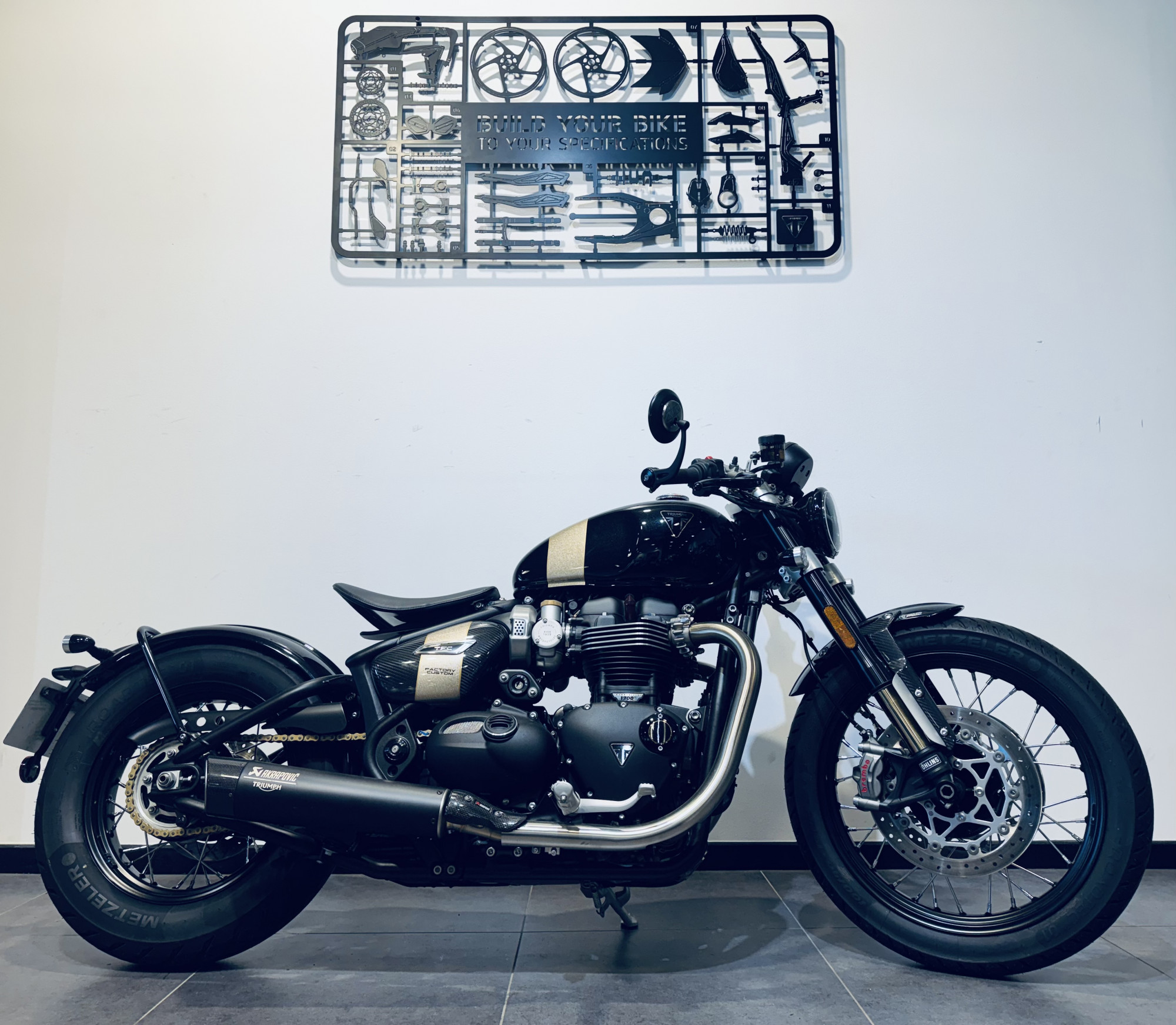 TRIUMPH BONNEVILLE BOBBER TFC