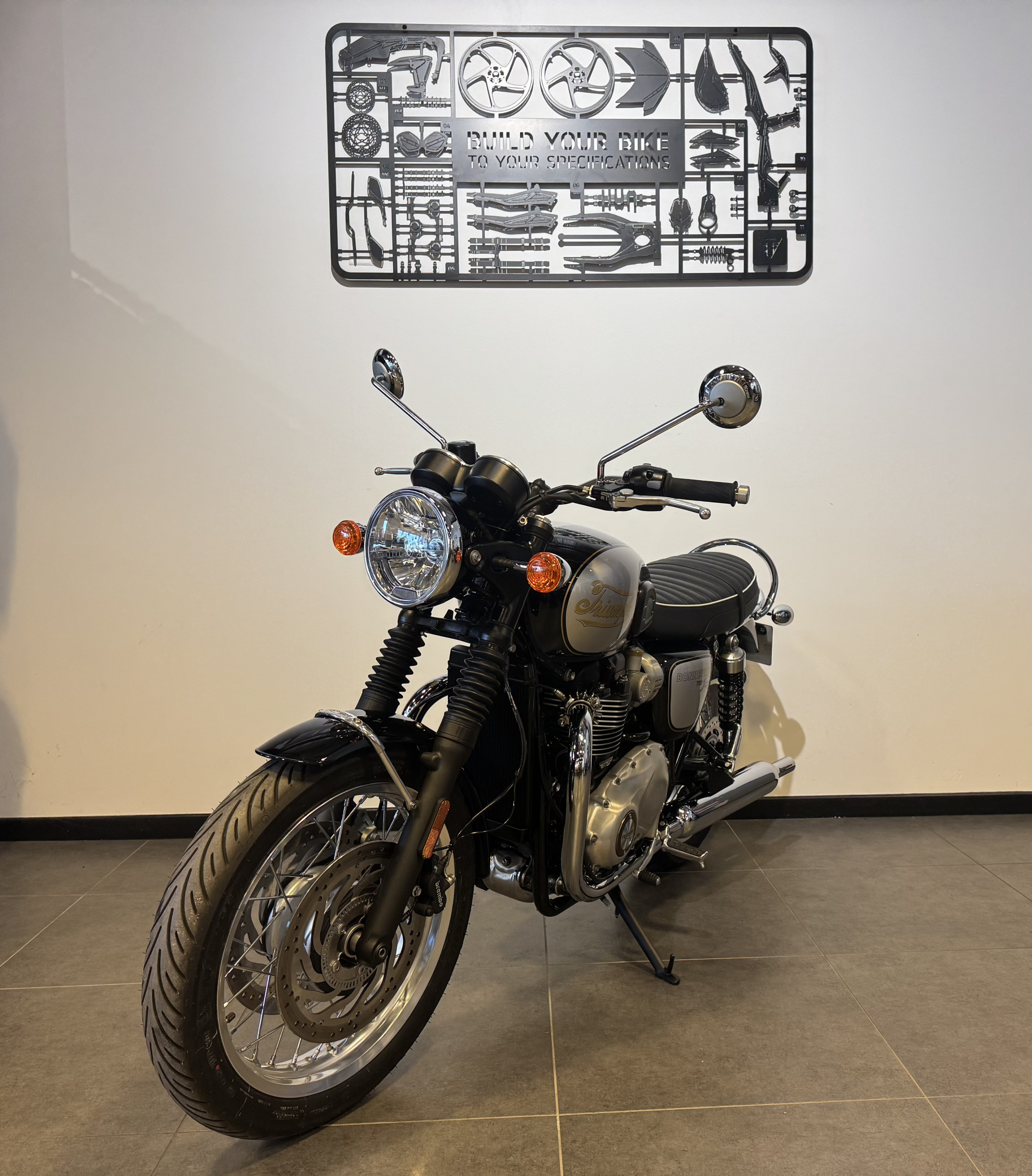 TRIUMPH BONNEVILLE T120 1200
