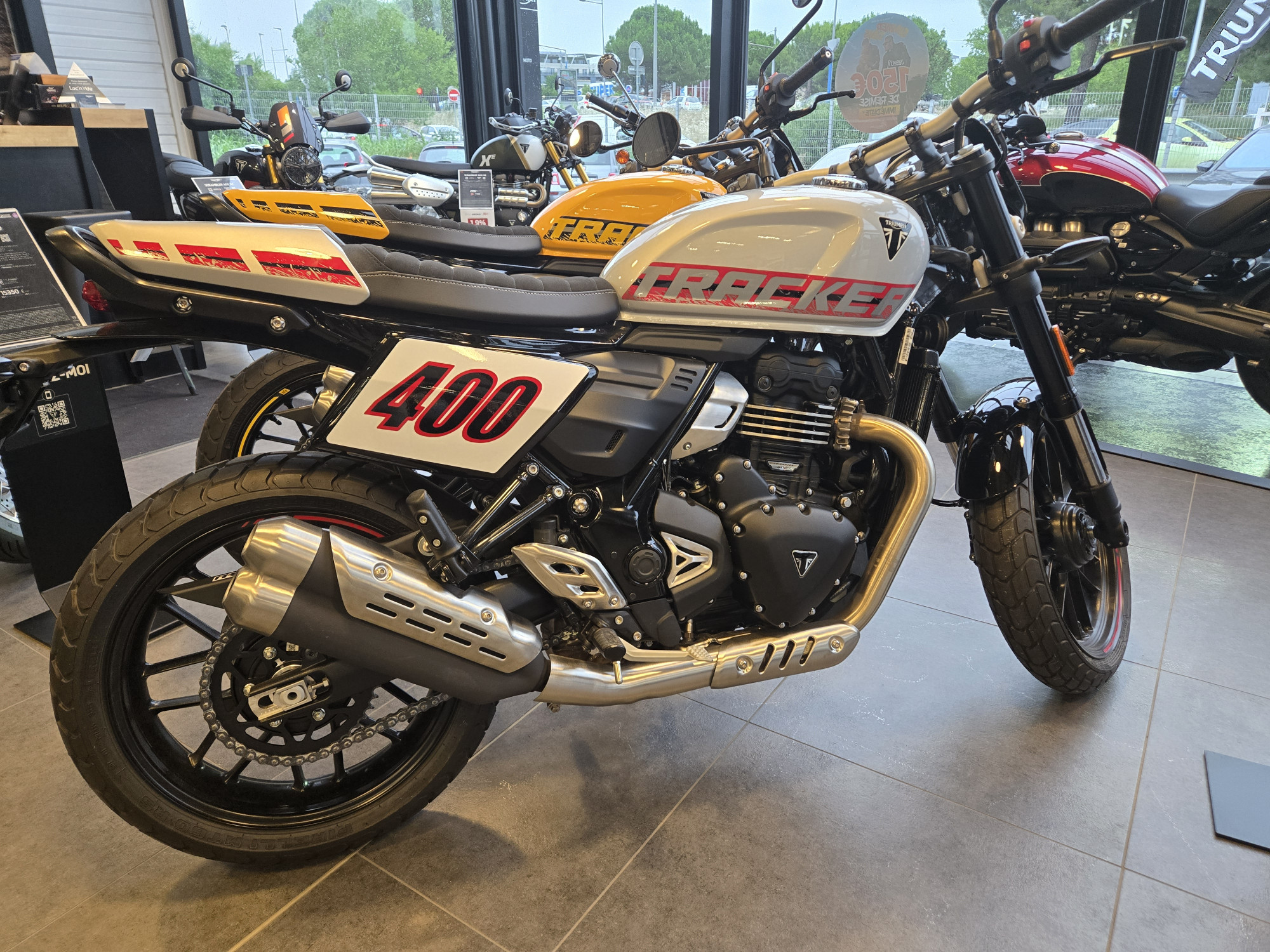 TRIUMPH NEW TRACKER 400