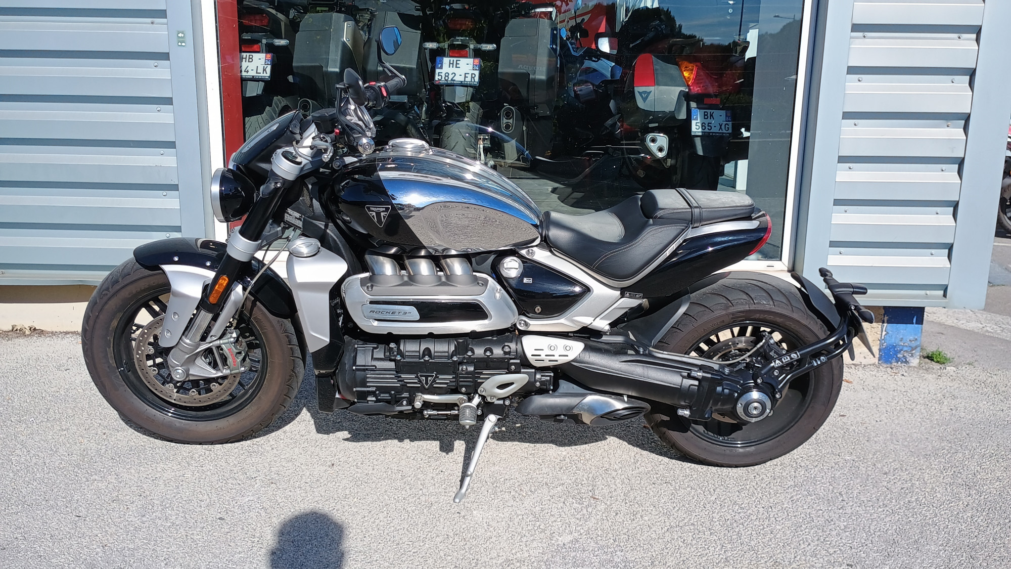 TRIUMPH ROCKET 3 R