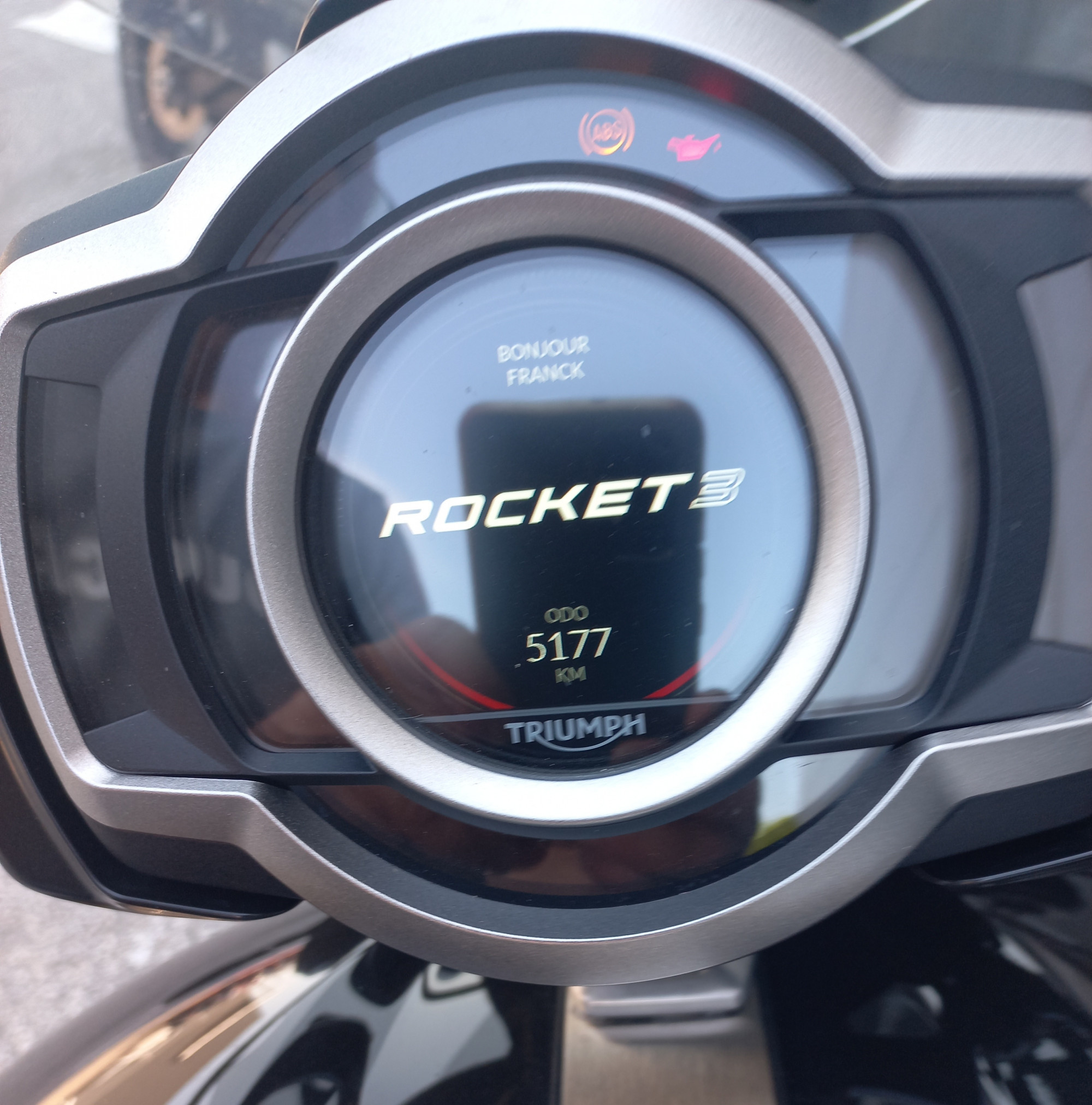 TRIUMPH ROCKET 3 R