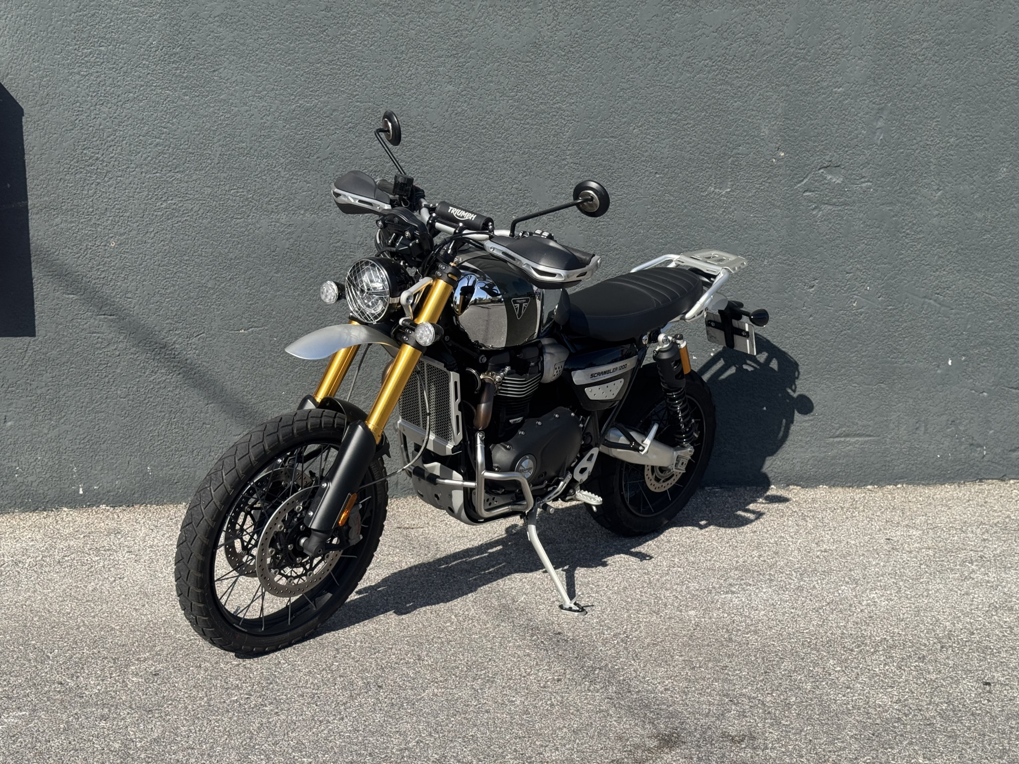 TRIUMPH SCRAMBLER 1200 XE