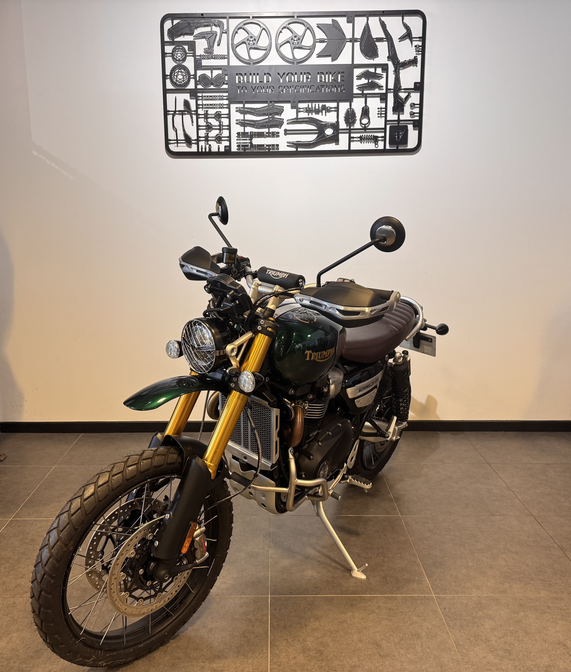 TRIUMPH SCRAMBLER 1200 XE STEVE MC QUEEN