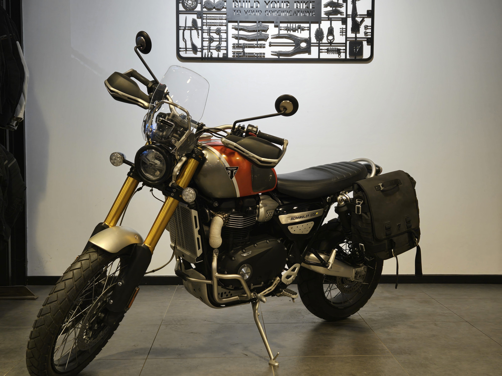 TRIUMPH SCRAMBLER 1200 XE