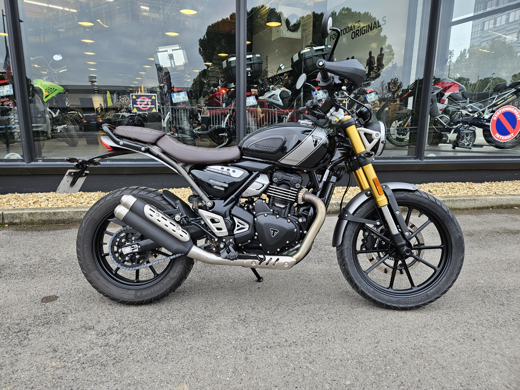 TRIUMPH SCRAMBLER 400 X