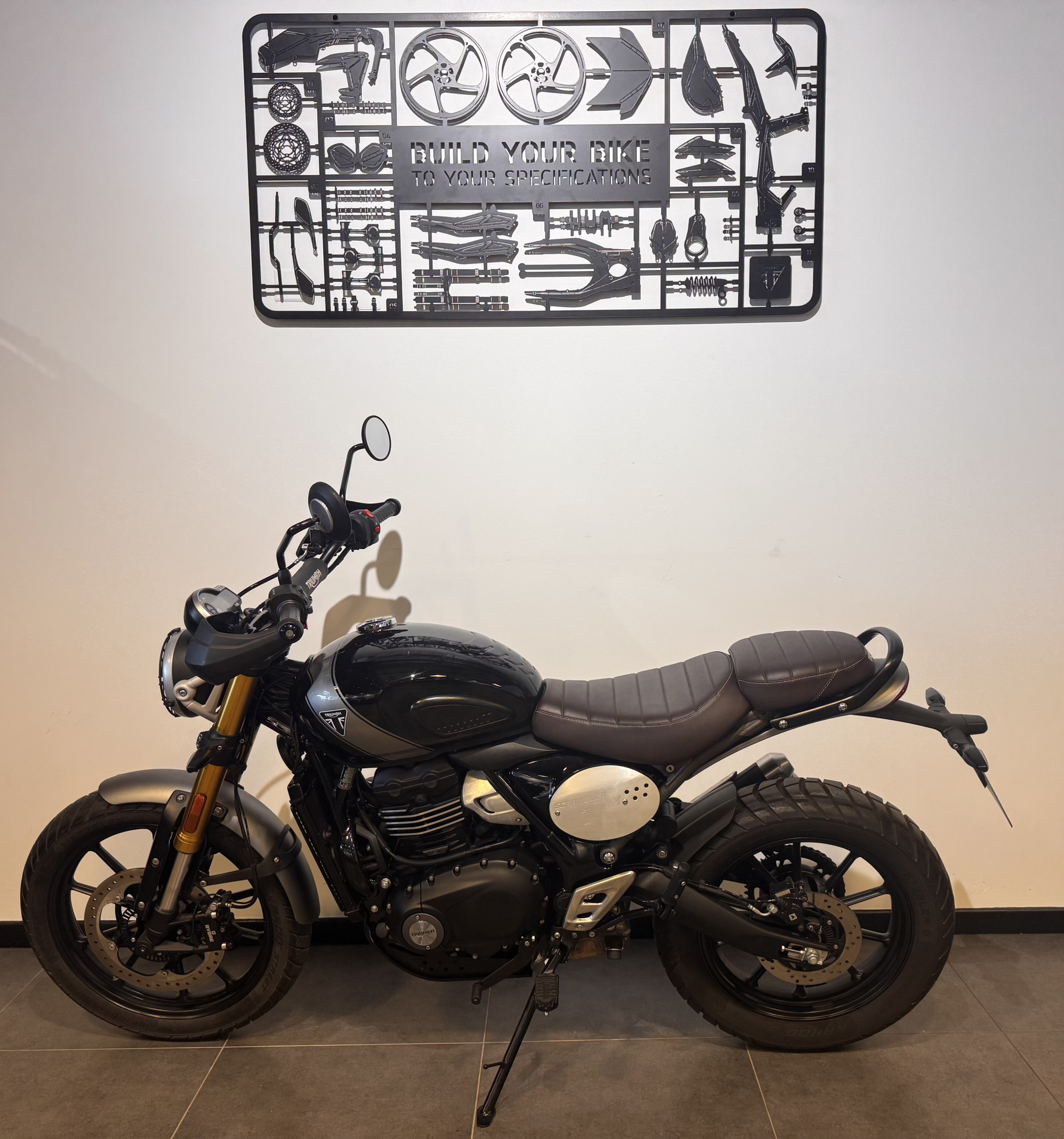 TRIUMPH SCRAMBLER 400 X