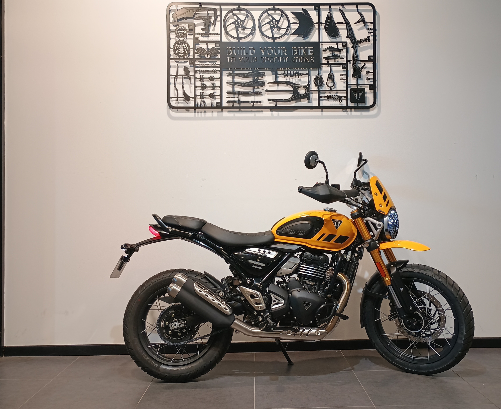 TRIUMPH SCRAMBLER 400 XC