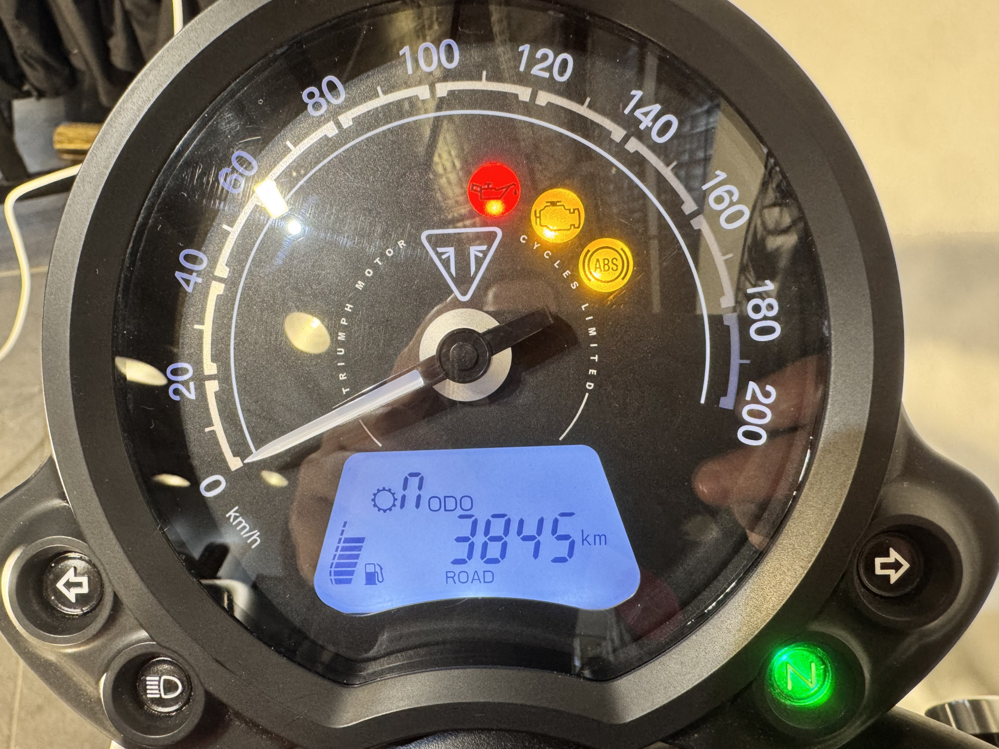 TRIUMPH SCRAMBLER 900