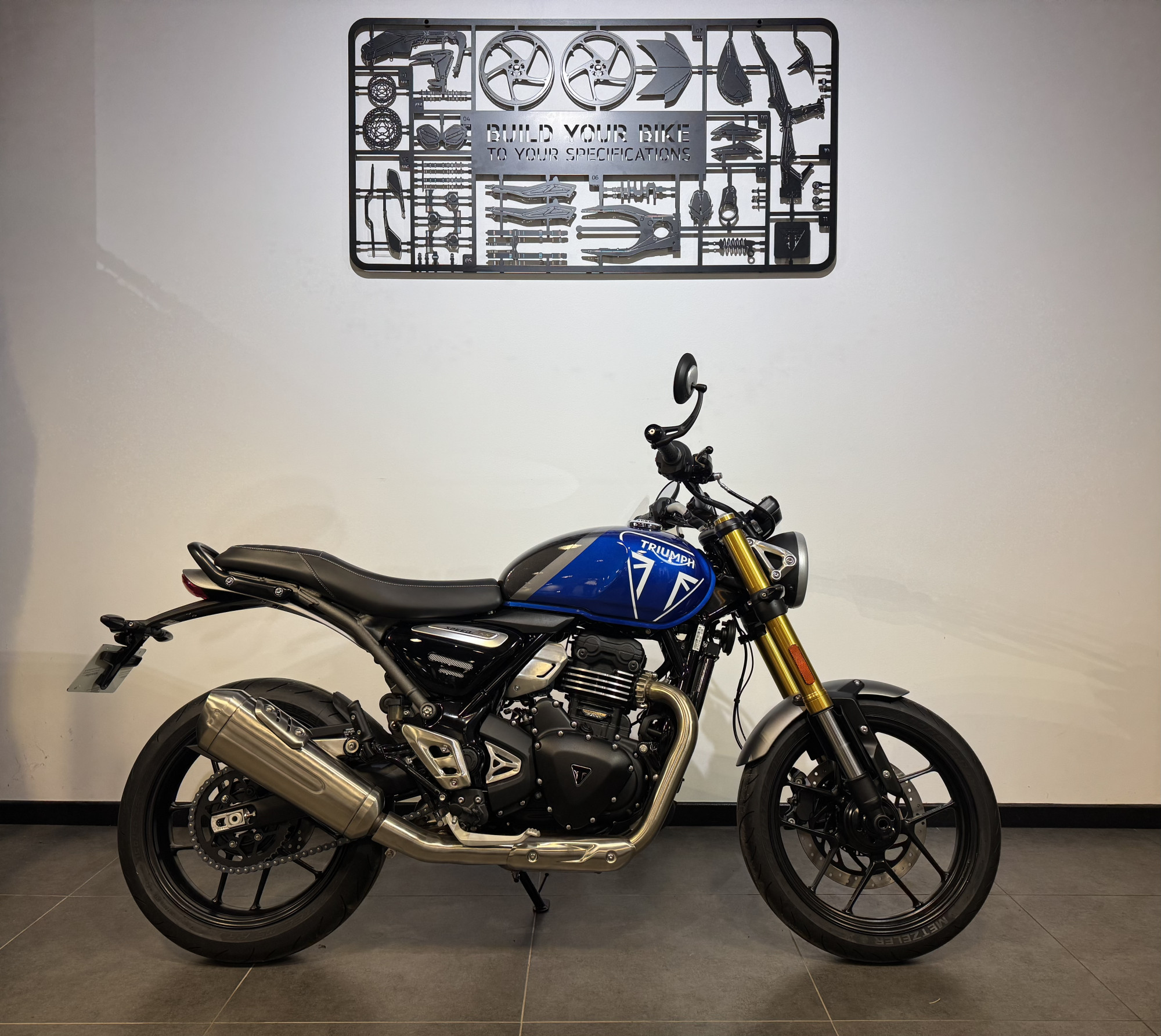 TRIUMPH SPEED 400