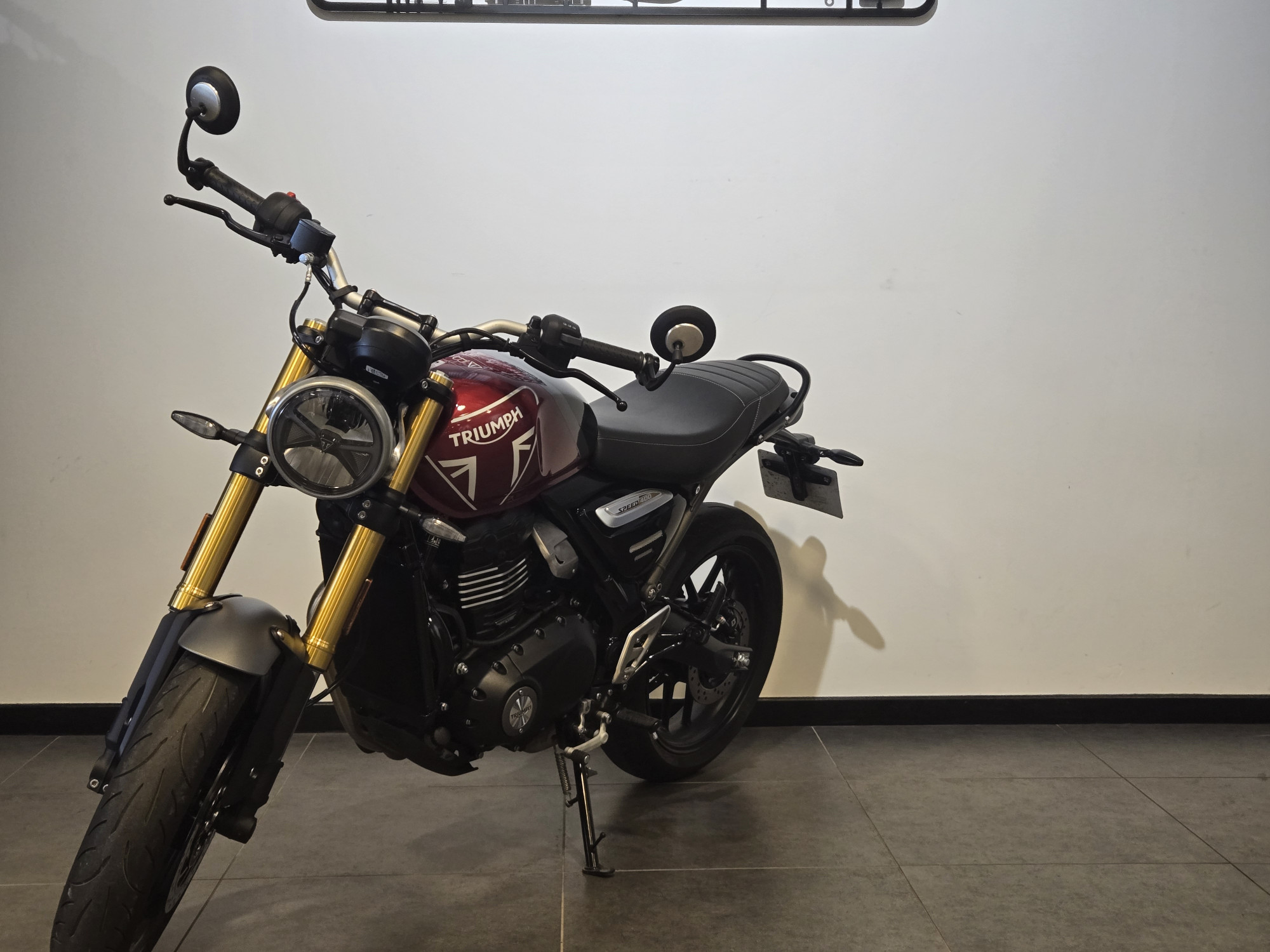 TRIUMPH SPEED 400