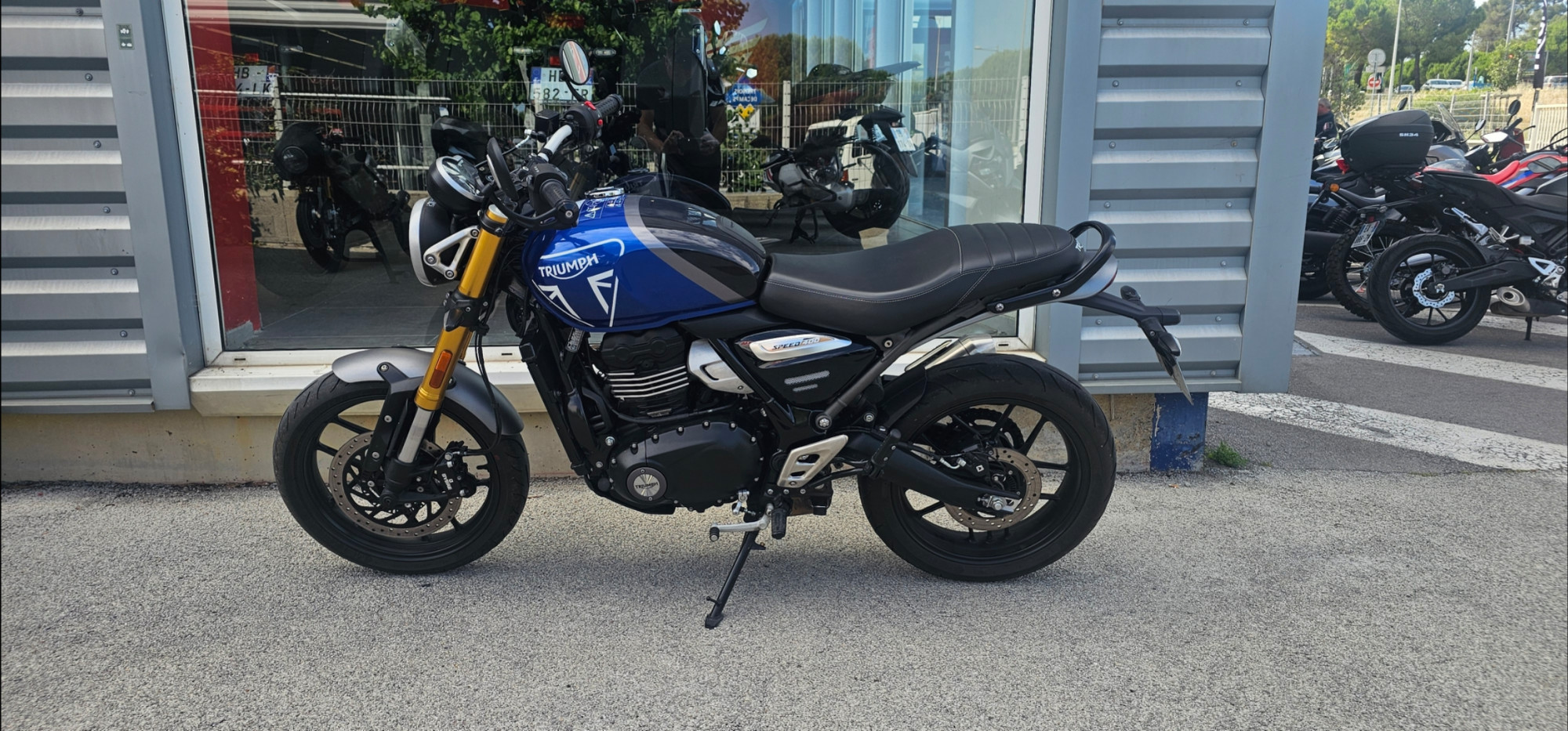 TRIUMPH SPEED 400