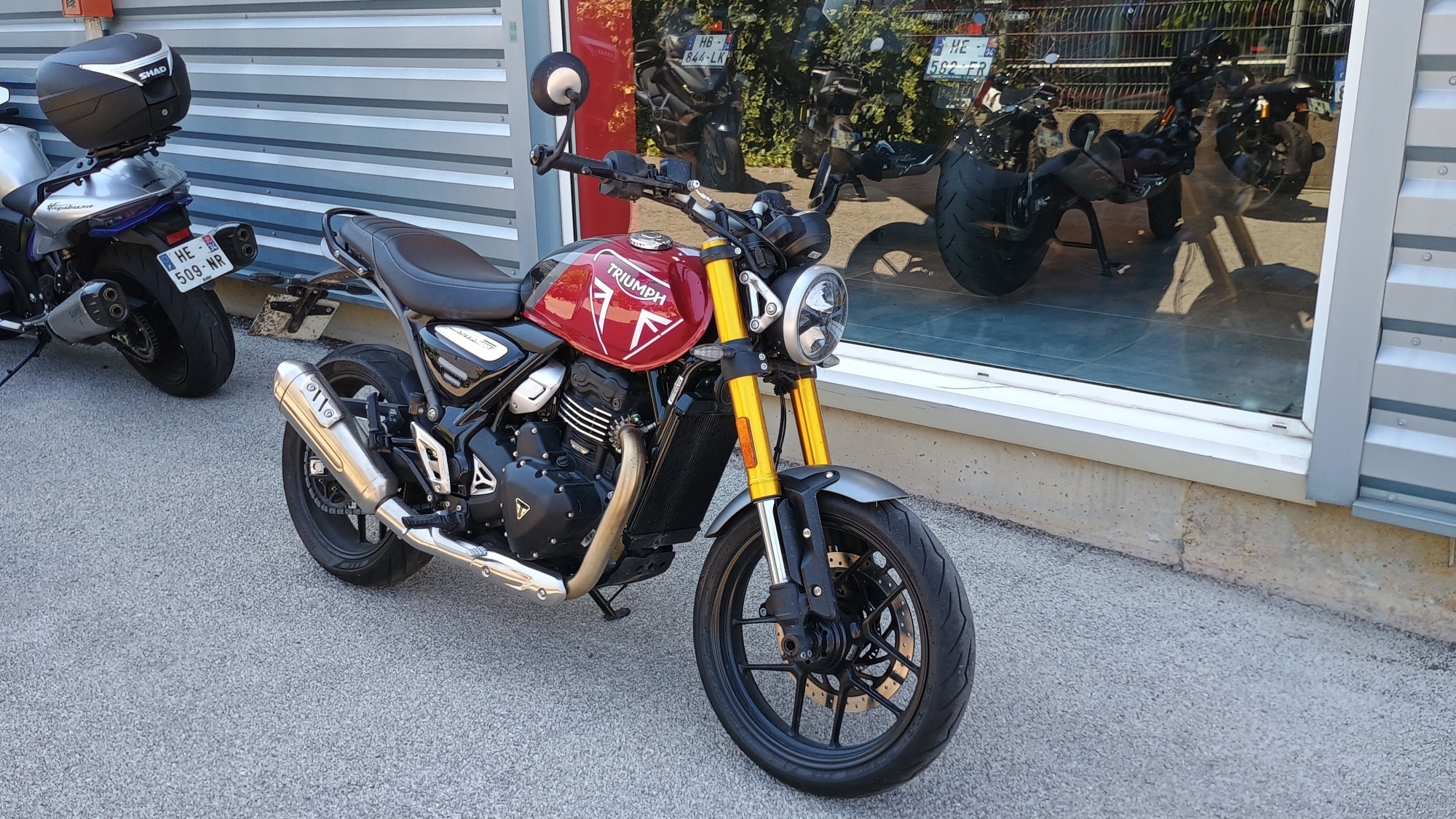 TRIUMPH SPEED 400