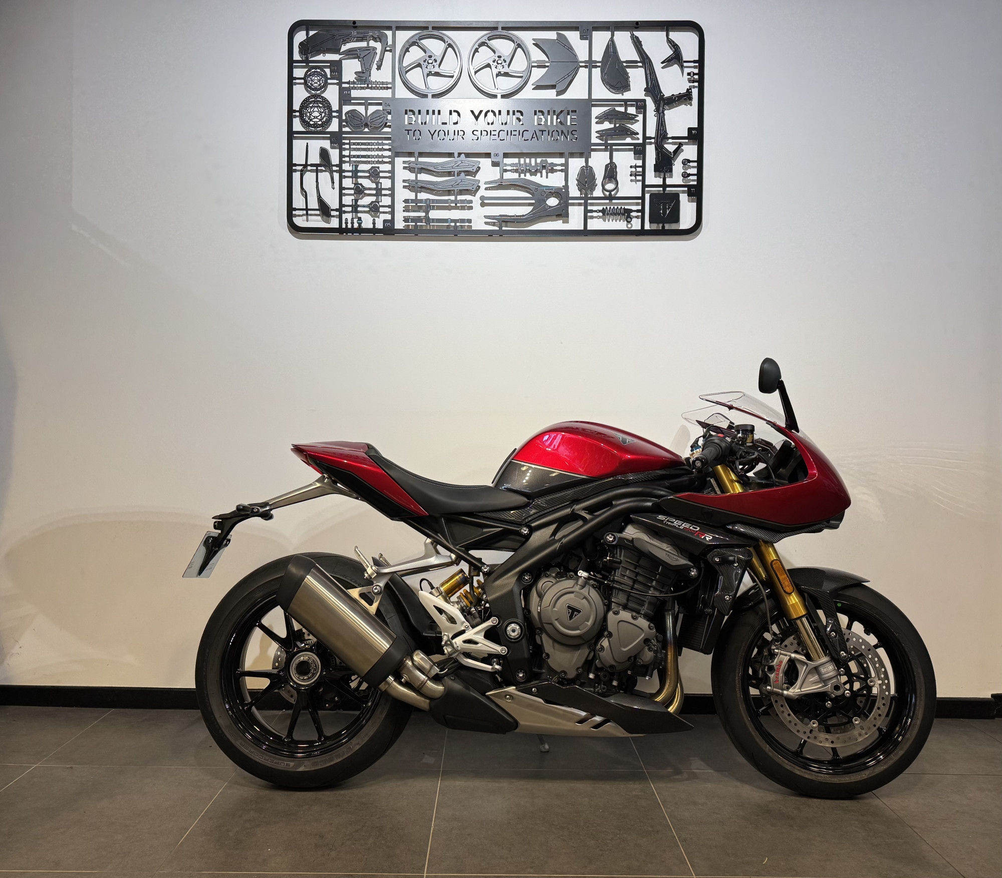 TRIUMPH SPEED TRIPLE 1200 RR