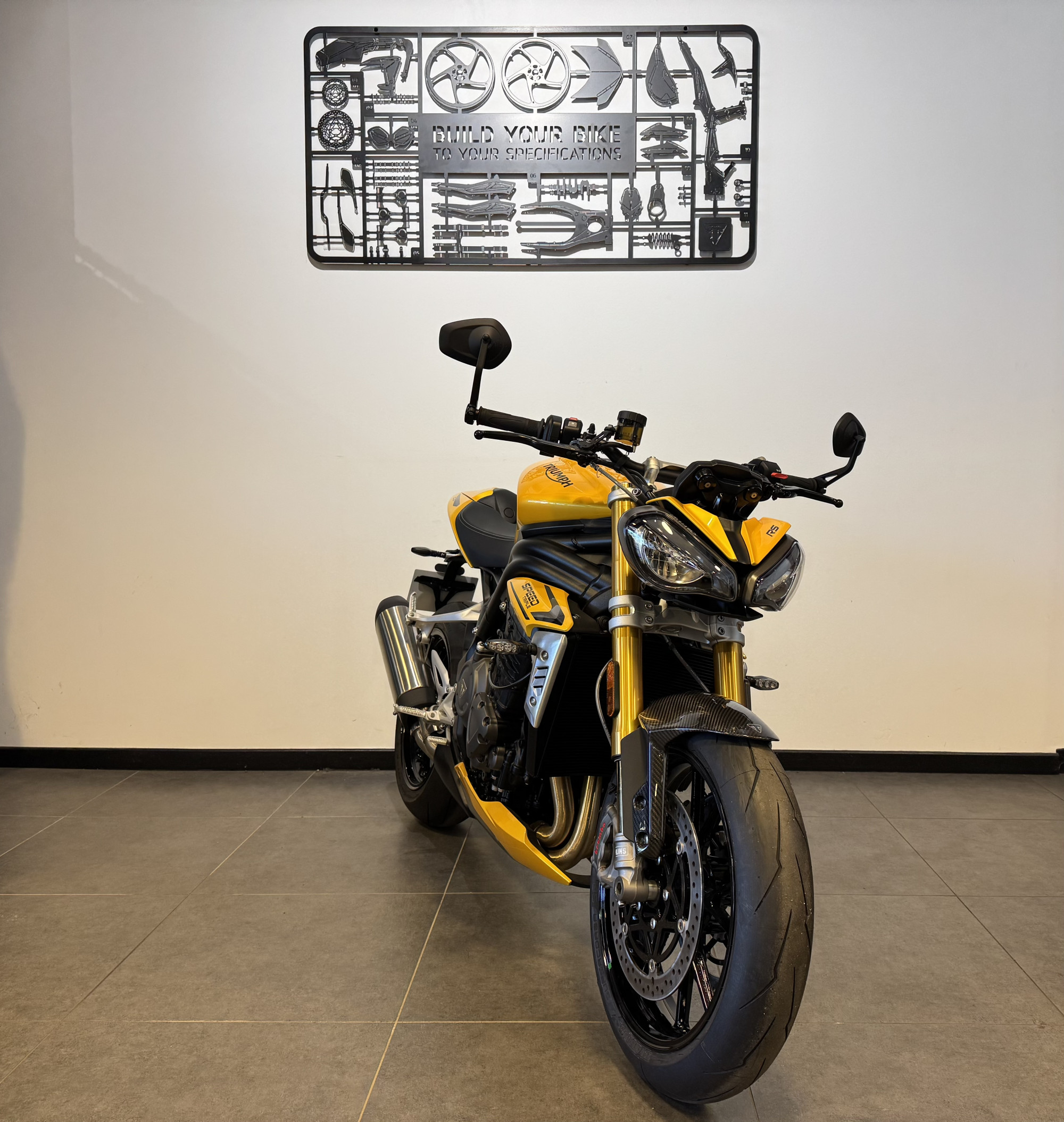 TRIUMPH SPEED TRIPLE 1200 RS