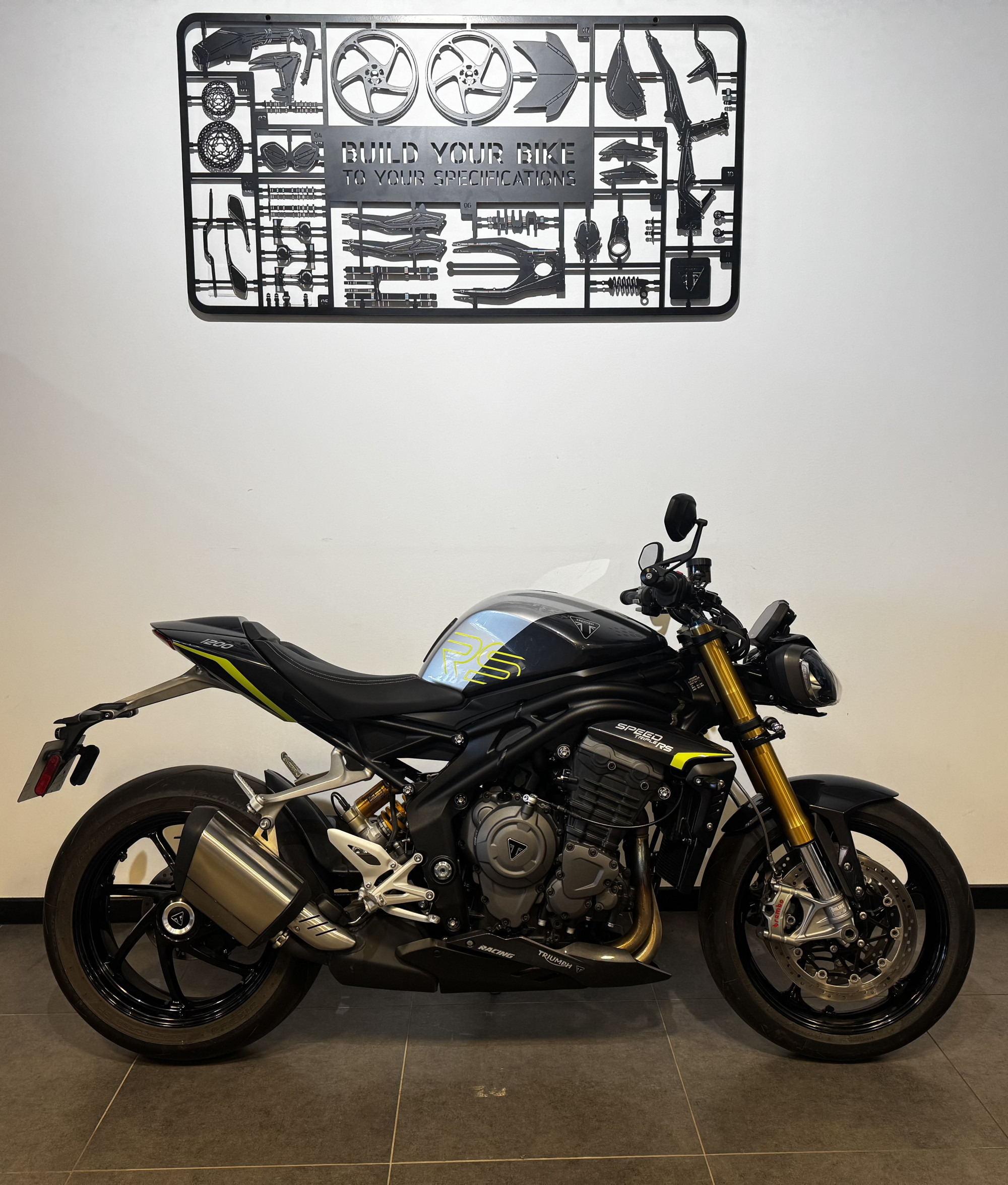 TRIUMPH SPEED TRIPLE 1200 RS