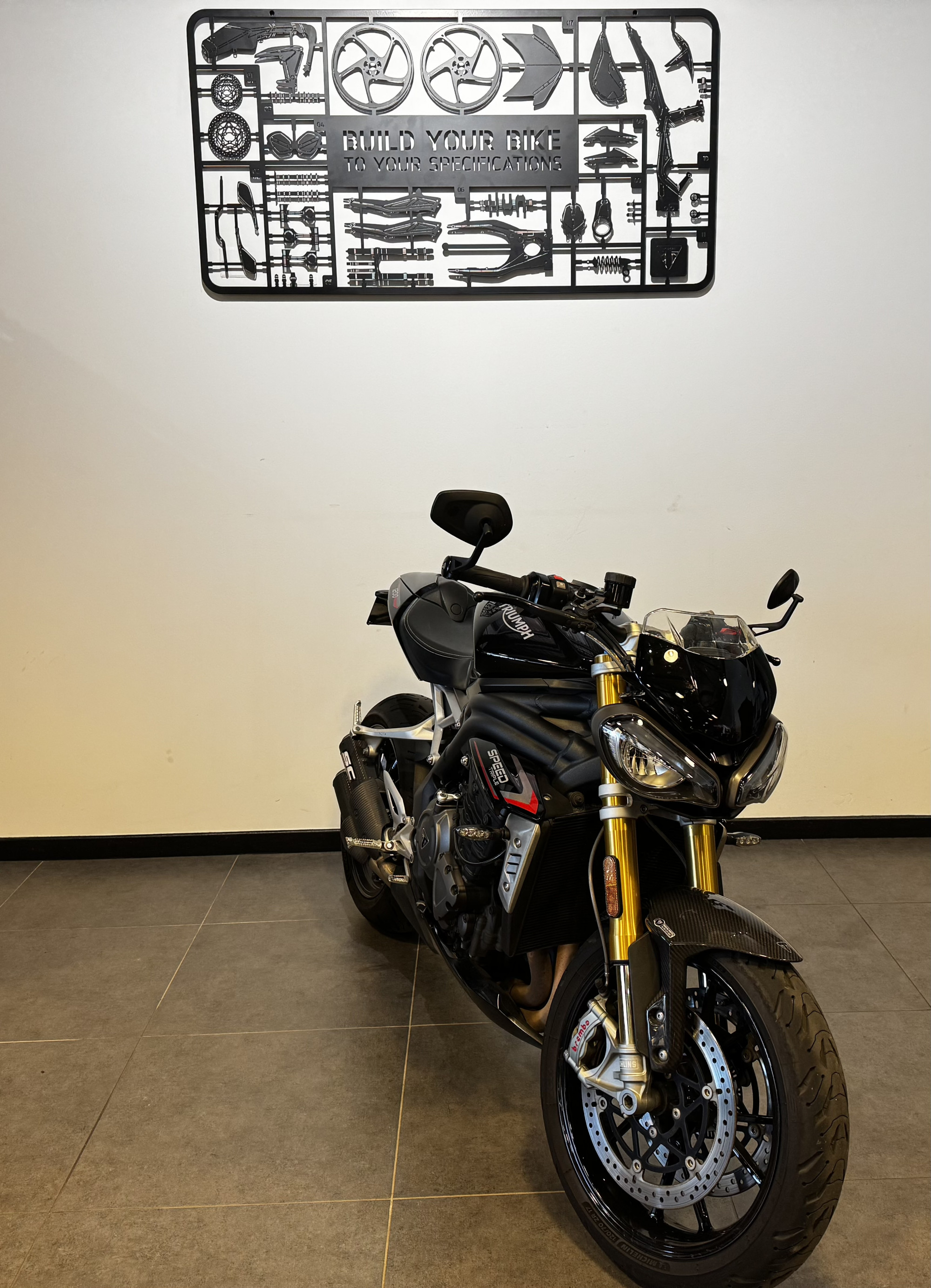 TRIUMPH SPEED TRIPLE 1200 RS