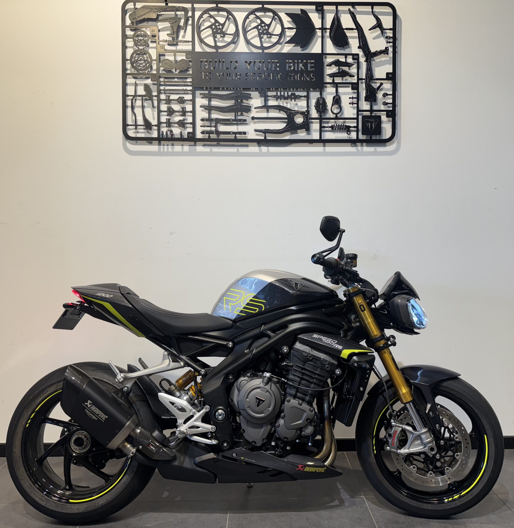 TRIUMPH SPEED TRIPLE 1200 RS